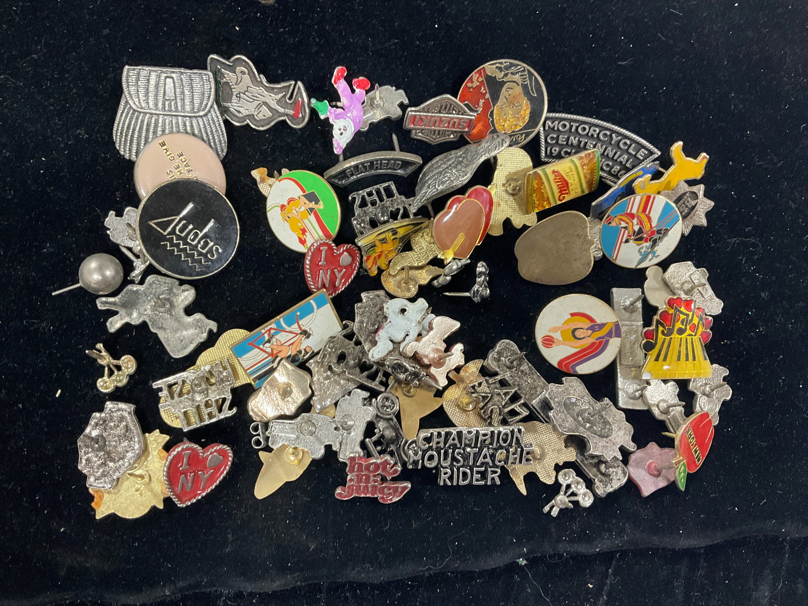 Vintage 1970s/1980s pins: Vintage 1970s/1980s pins