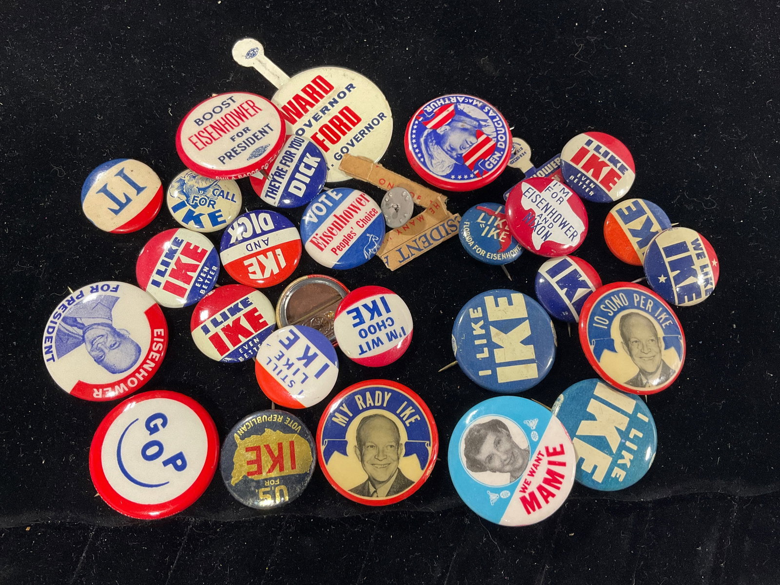 Political Pins & more: Political Pins & more