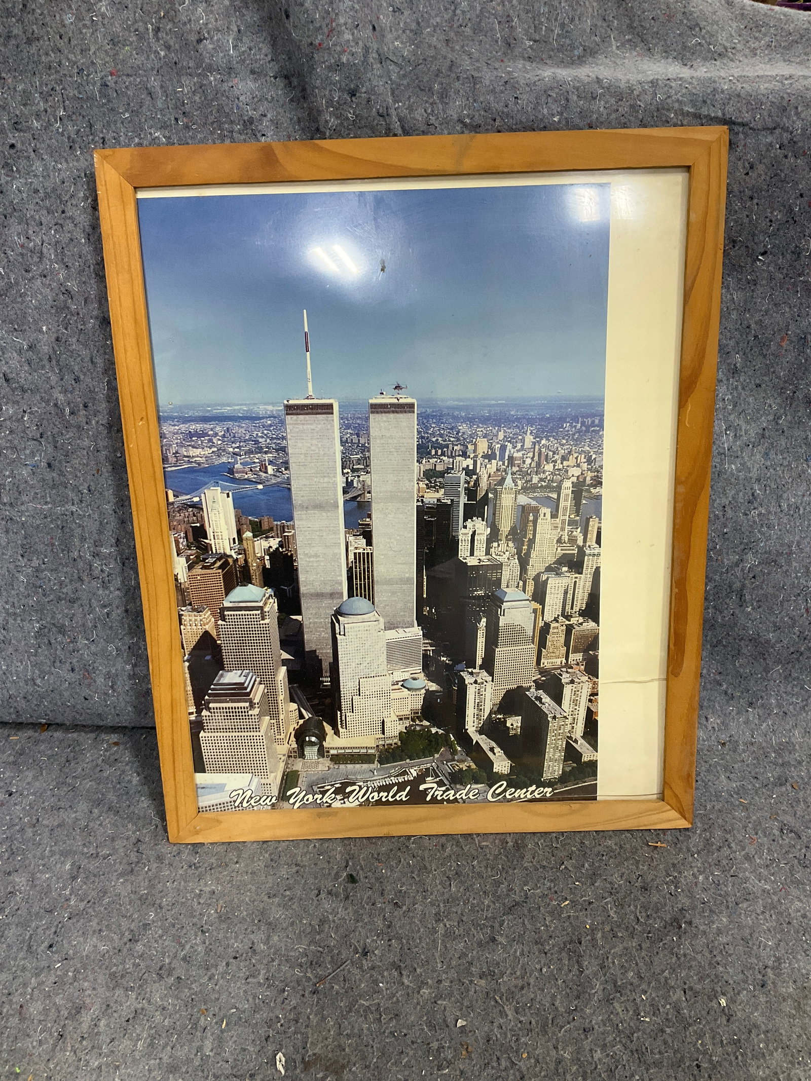 Framed NY World Trade Center photographic print(17inx21in-frame cracked) (1 of 1)