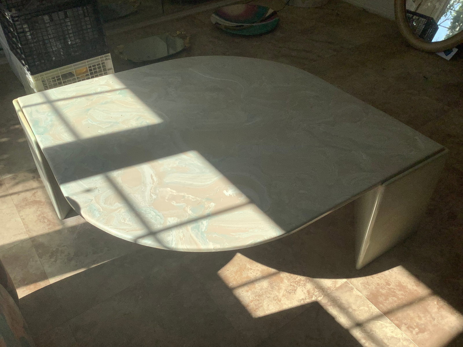 Marble table(40inx40inx14.5in)