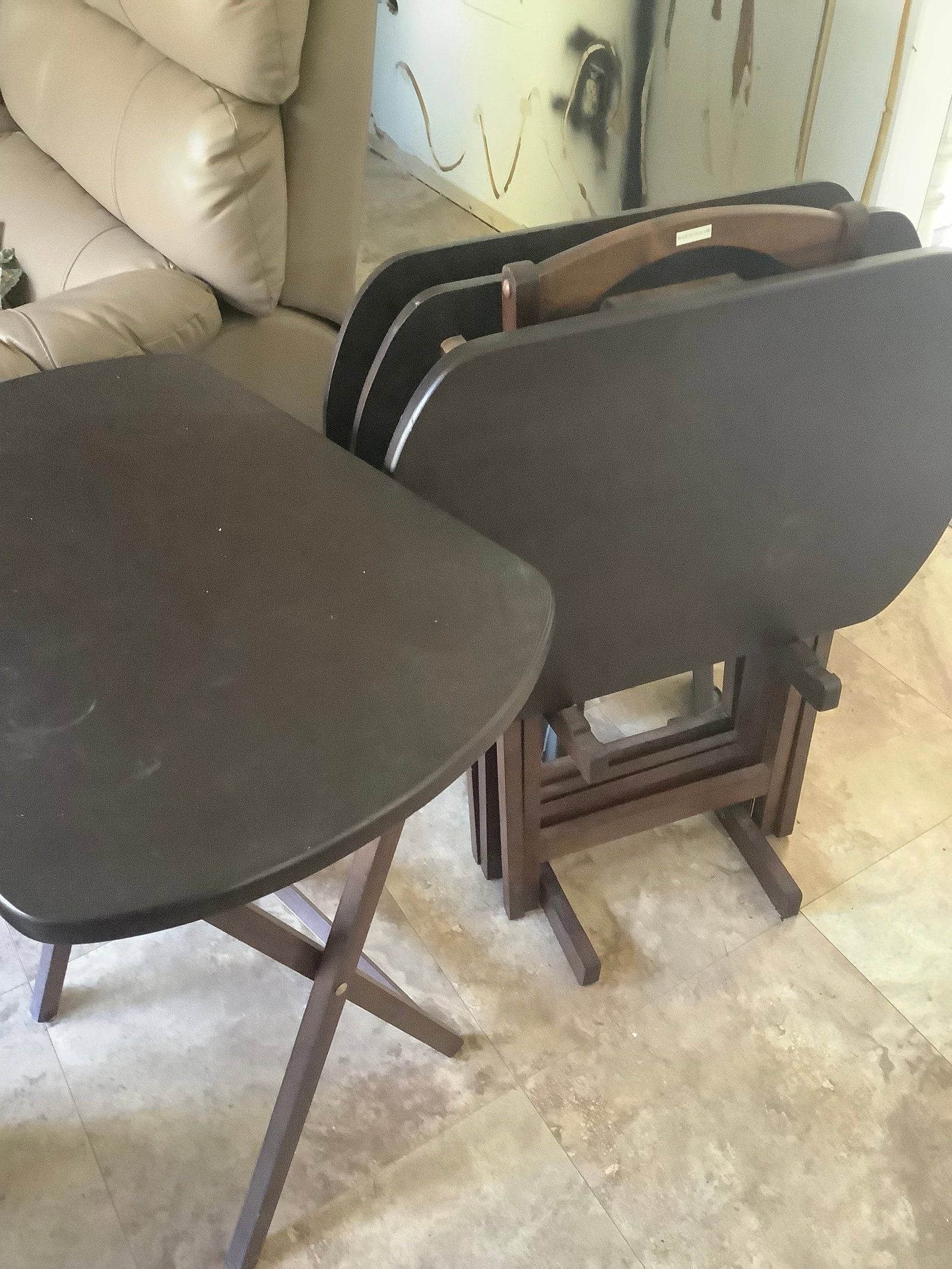 Grouping of folding tables with stand (1 of 1)