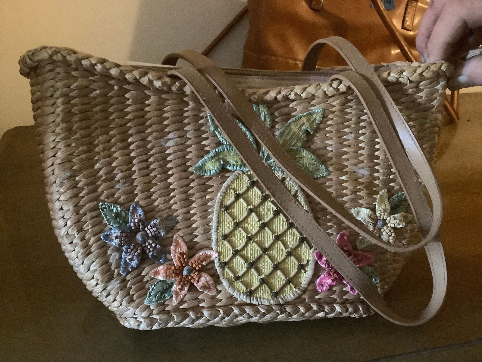 1960s straw pineapple bag (1 of 1)