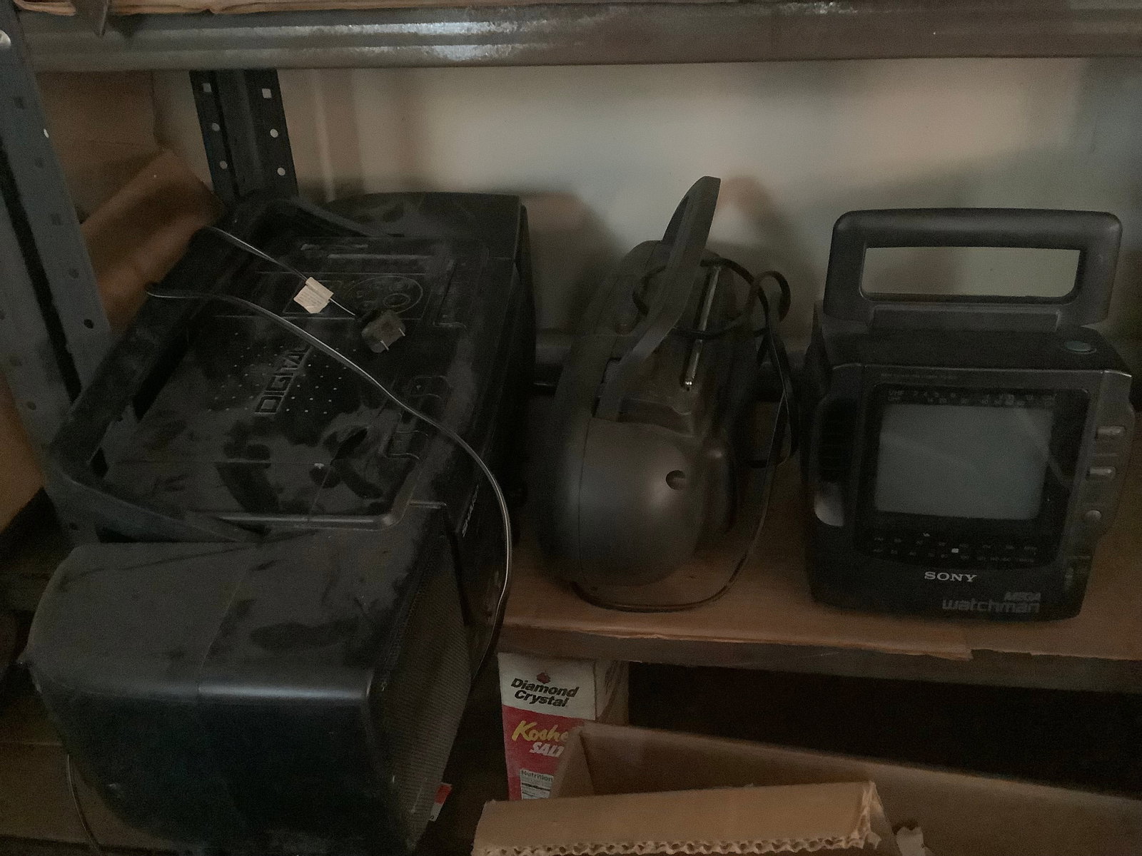 Vintage radios and TV: Vintage radios and TV
