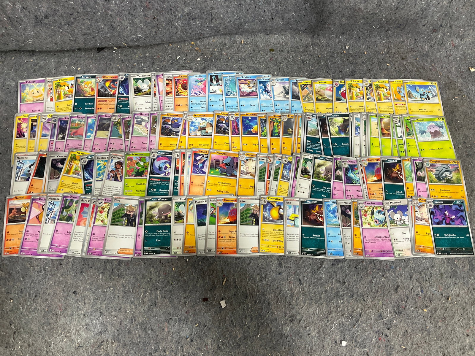 Various Pokemon cards: Various Pokemon cards