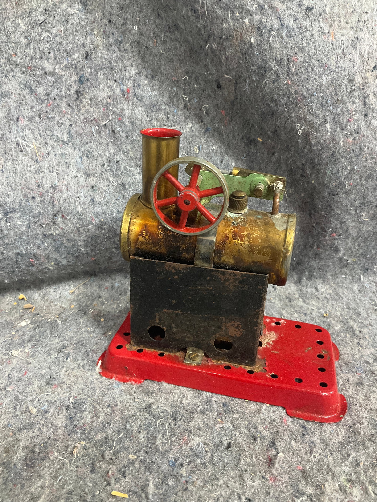 Vintage Mamod model steam engine(5.5in tall) (1 of 1)