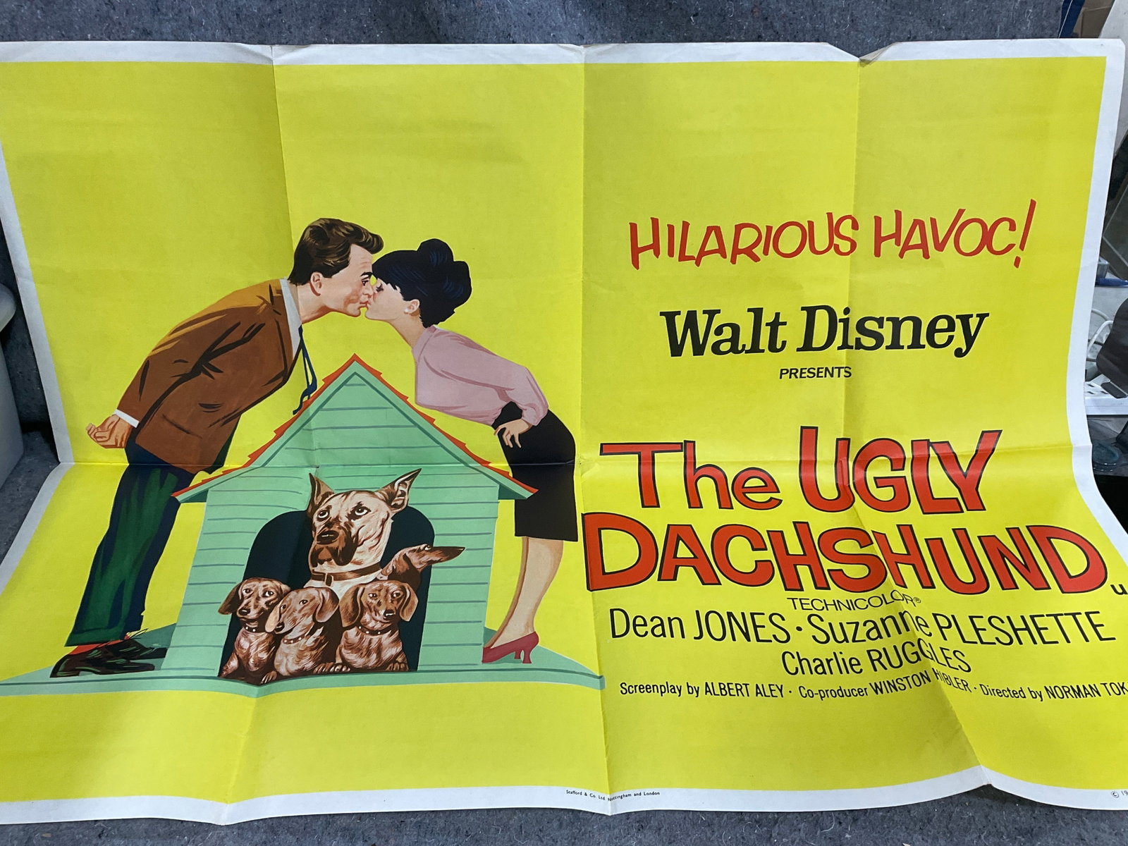 Walt Disney The Ugly Dachshund(29inx35in): Walt Disney The Ugly Dachshund(29inx35in)