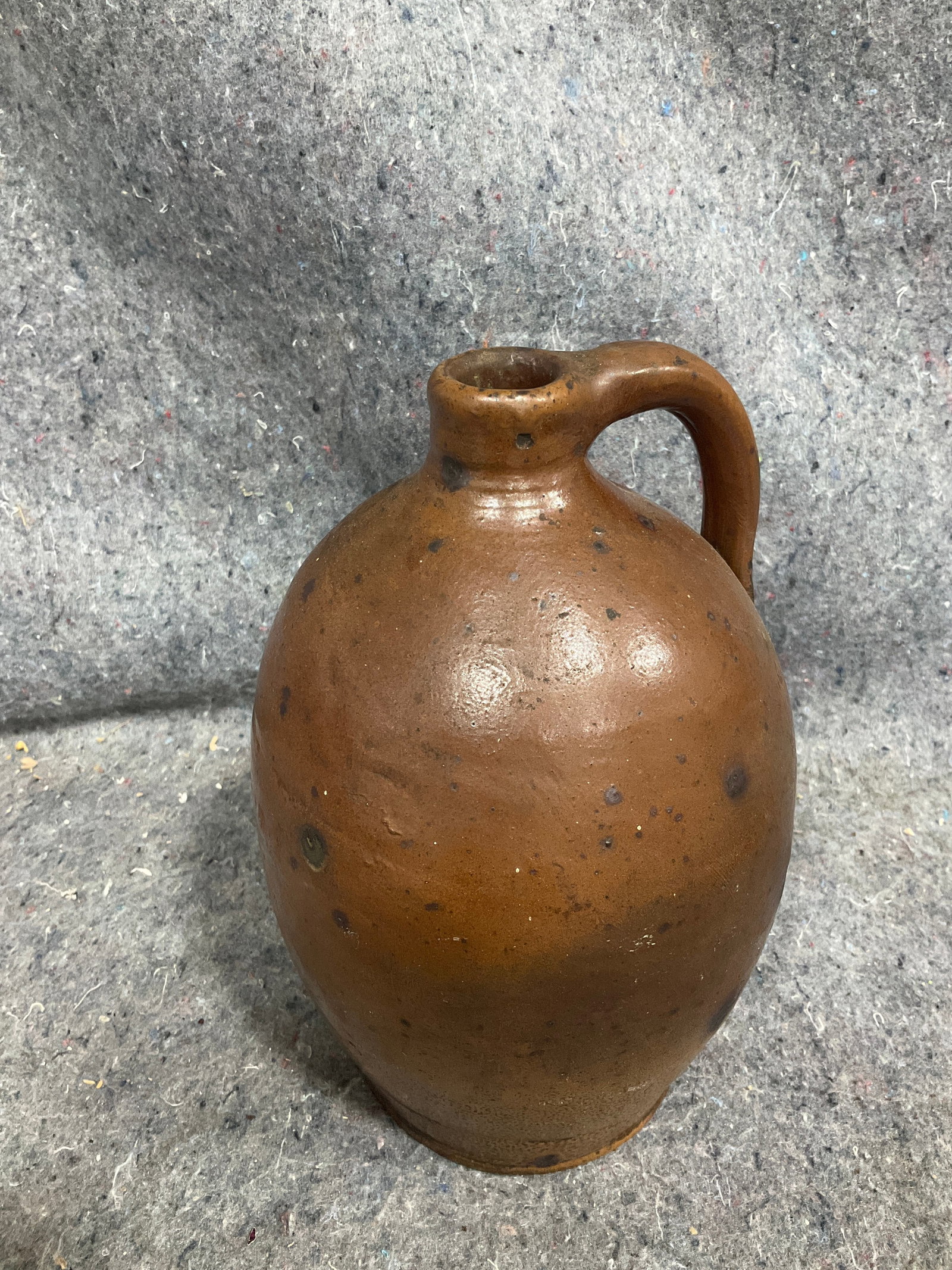 Vintage stoneware jug(9in tall) (1 of 1)