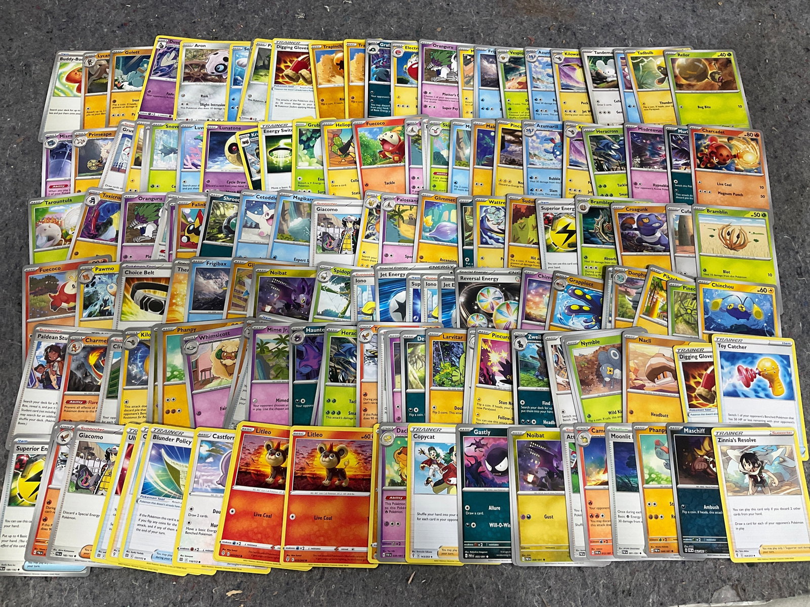 Various Pokemon cards: Various Pokemon cards