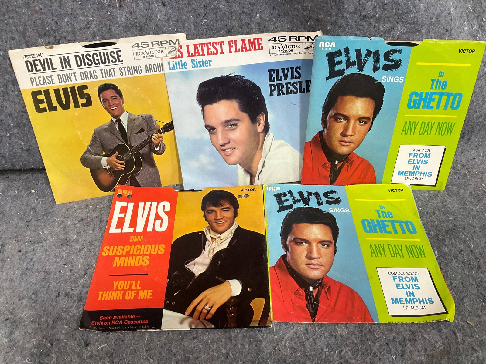 Elvis Presley vintage 45s (1 of 1)