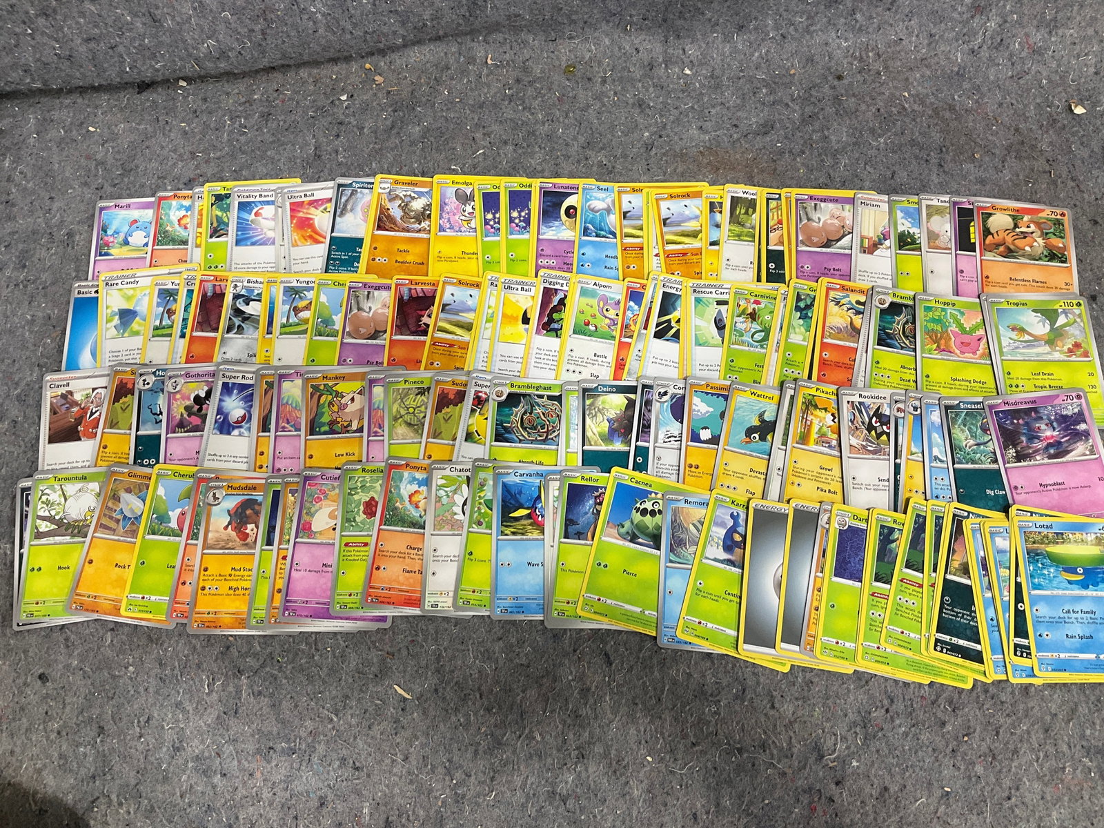 Various Pokemon cards: Various Pokemon cards