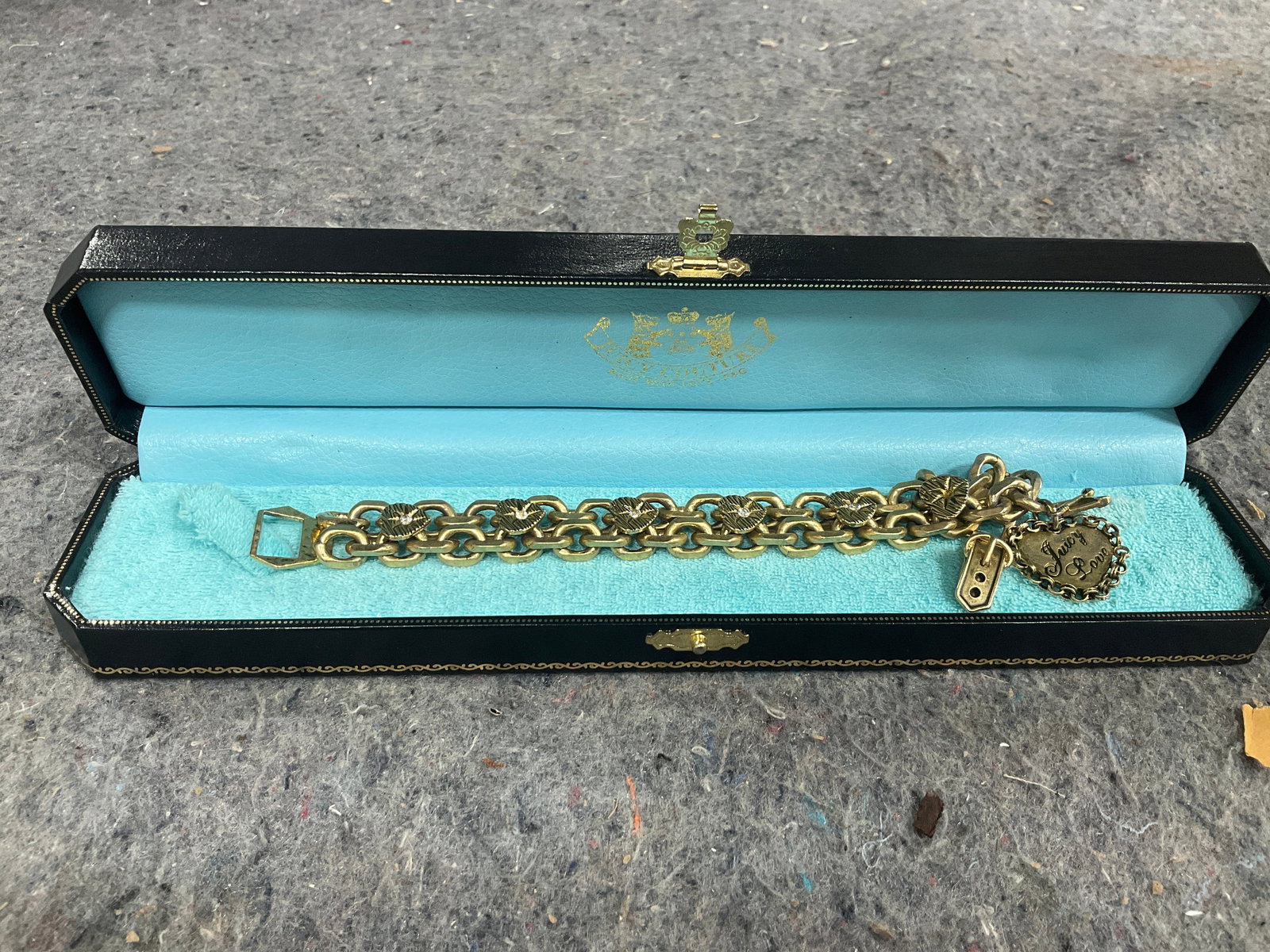 Juicy Couture gold charm bracelet(7in long) (1 of 1)