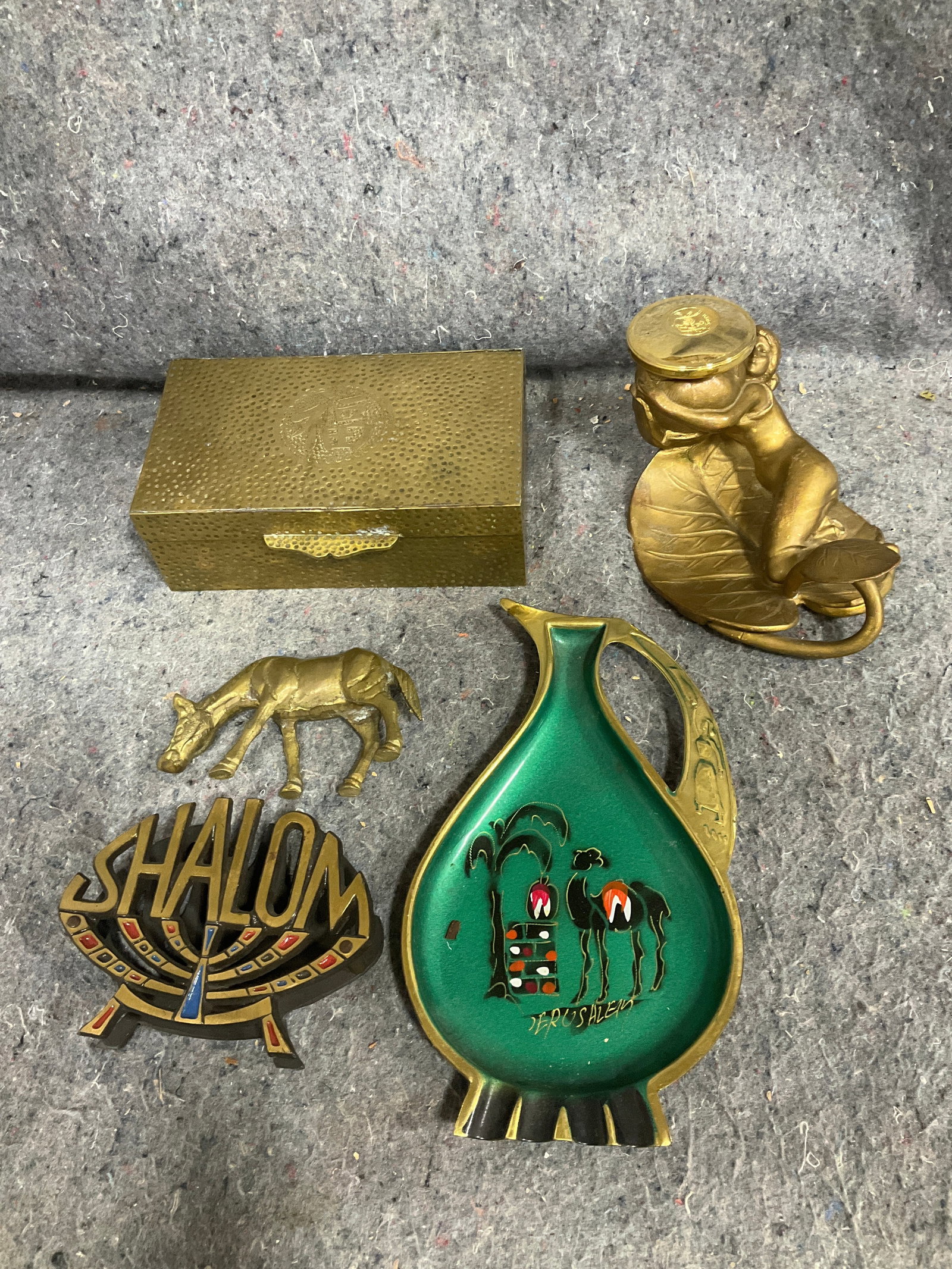 Trinket box, gilded metal figurine, and more (1 of 1)