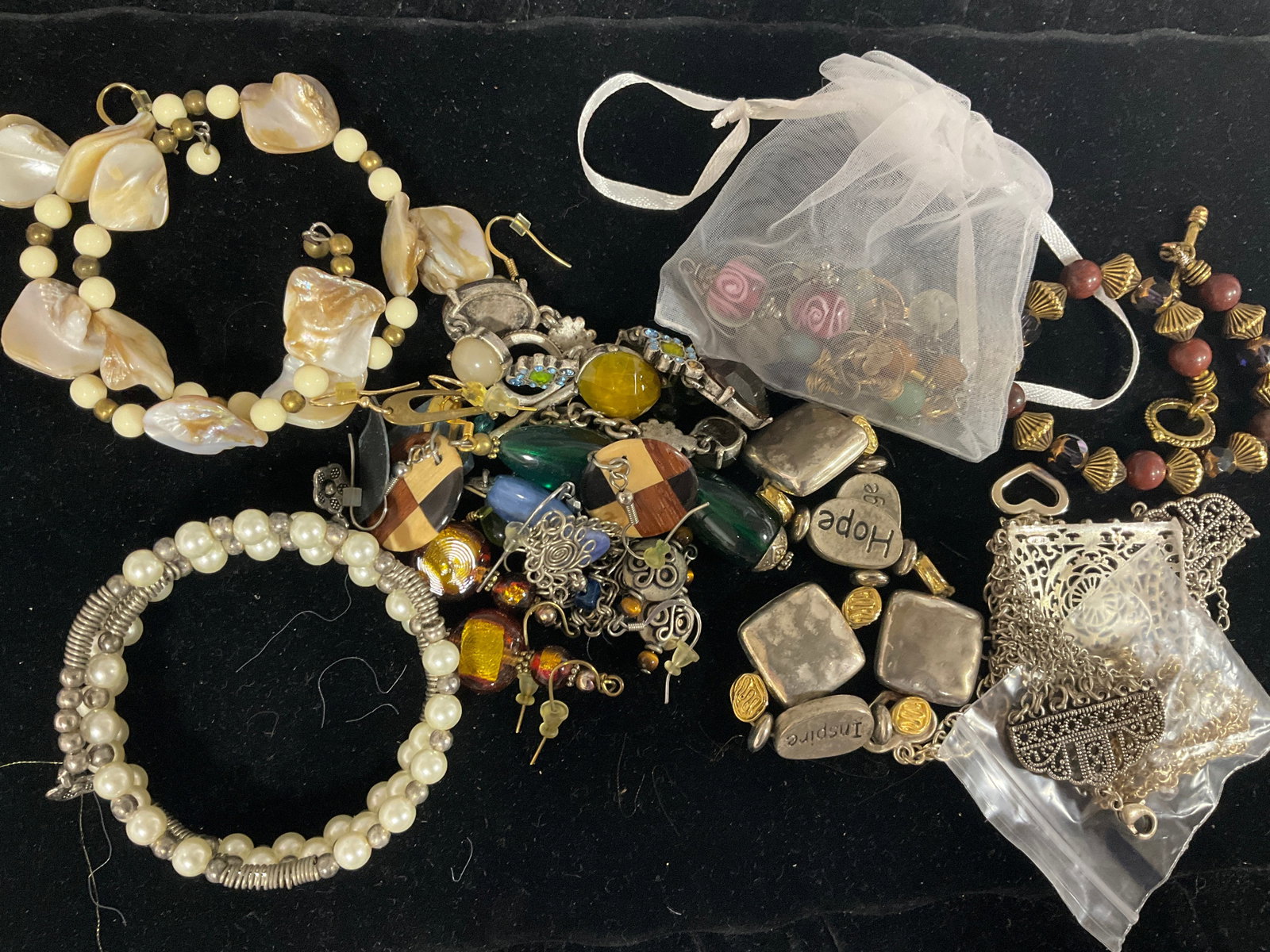 Various Costume Jewelry: Various Costume Jewelry