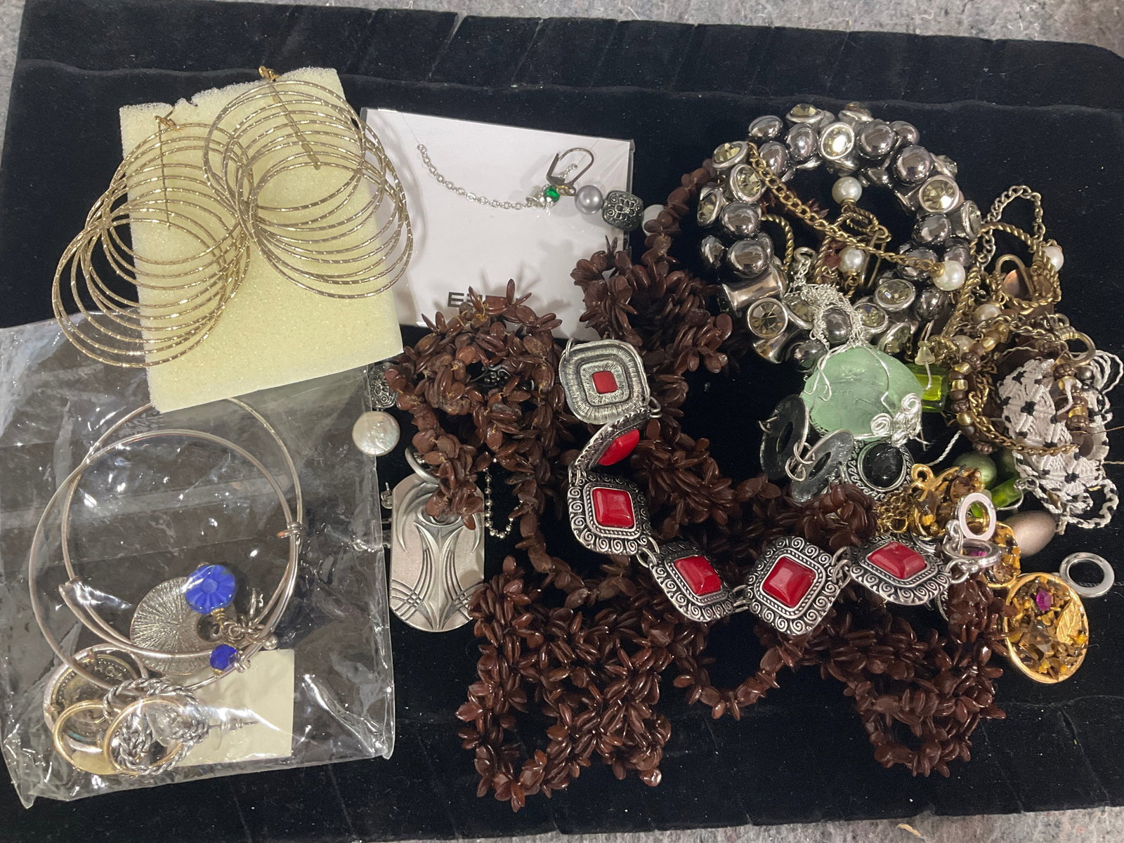 Various Costume Jewelry (1 of 1)