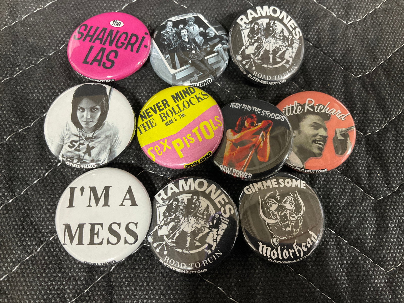 Vintage rock pins: Vintage rock pins