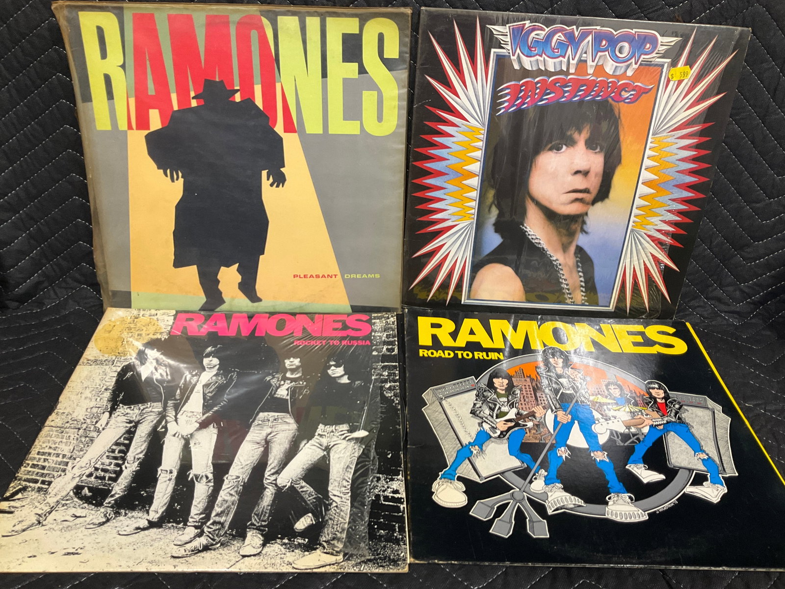 Vintage records(Ramones and Iggy Pop) (1 of 1)