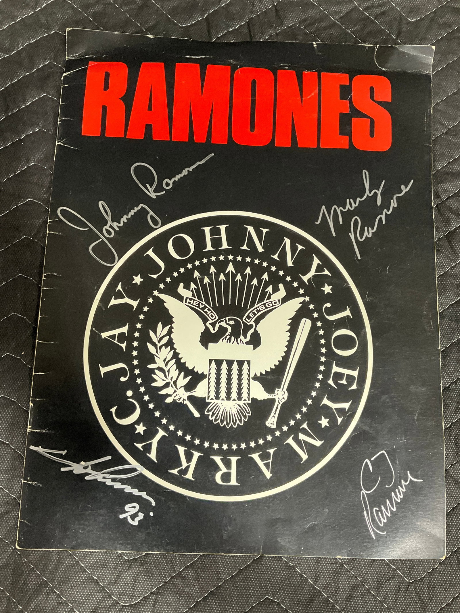 Vintage Ramones vintage tour program*signed on front* (1 of 1)