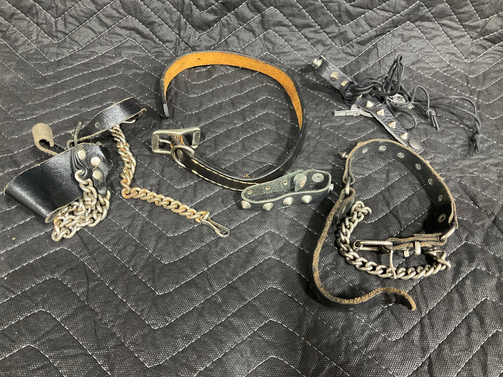 Vintage leather accessories: Vintage leather accessories