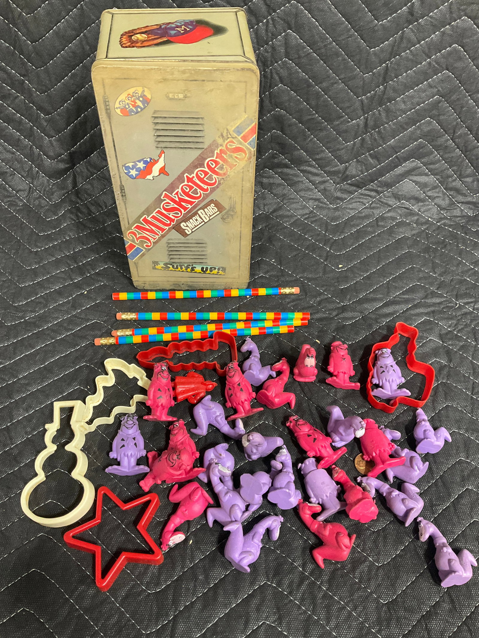 Vintage 1980s Flinstones cereal figures, 3 Musketeers metal container(3.5inx9inx5in), and more: Vintage 1980s Flinstones cereal figures, 3 Musketeers metal container(3.5inx9inx5in), and more