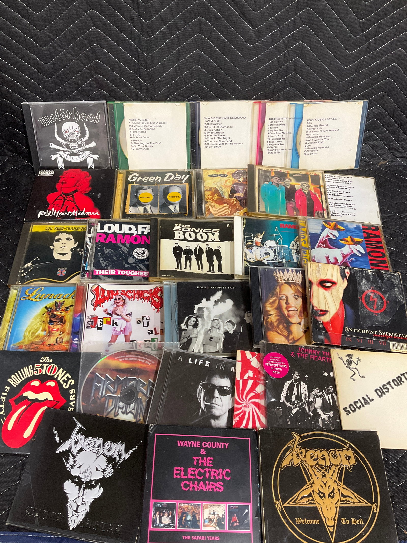 Various CD's(Ramones, Marilyn Manson, etc.) (1 of 1)