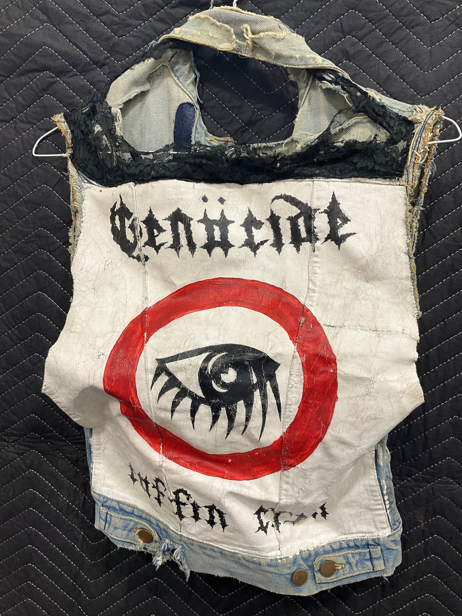 Vintage denim handpainted rock vest(torn, size N/A): Vintage denim handpainted rock vest(torn, size N/A)