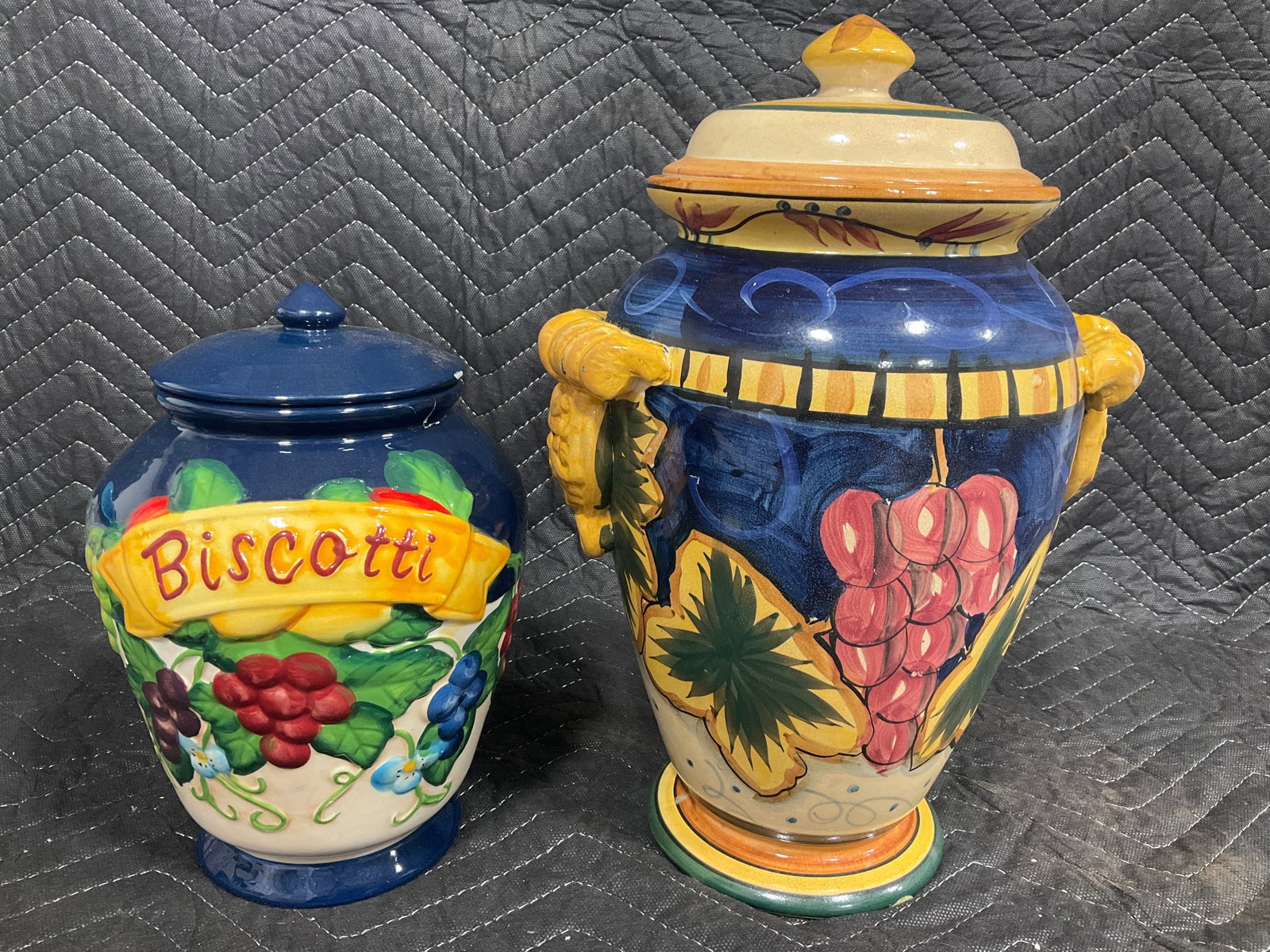Nonnis Ceramic Ginger Jars *smaller one is repaired and glued shut*(Tallest - 13.5in): Nonnis Ceramic Ginger Jars *smaller one is repaired and glued shut*(Tallest - 13.5in)