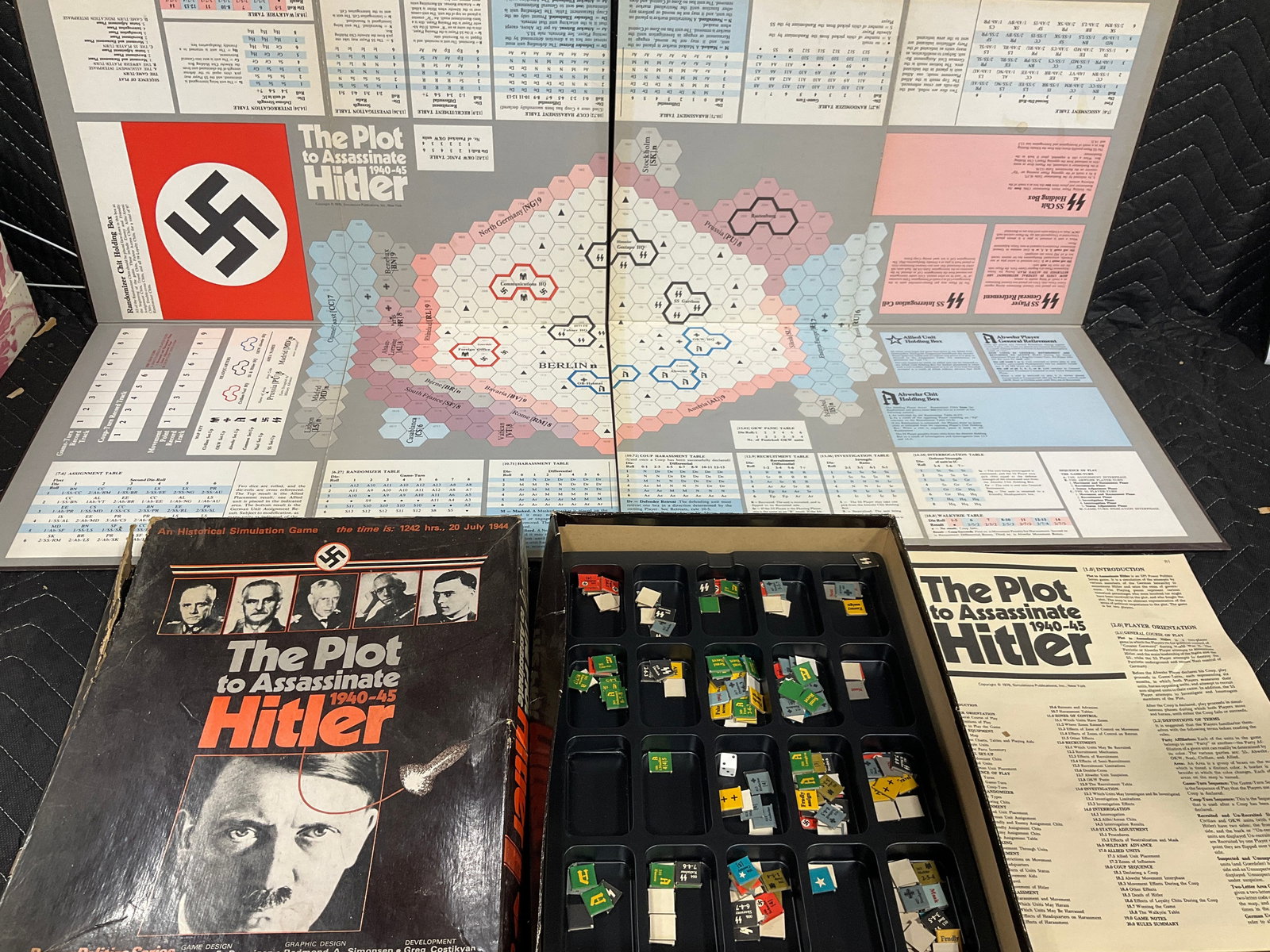 The Plot to Assassinate Hitler Board Game - 1940/1945 (1 of 1)
