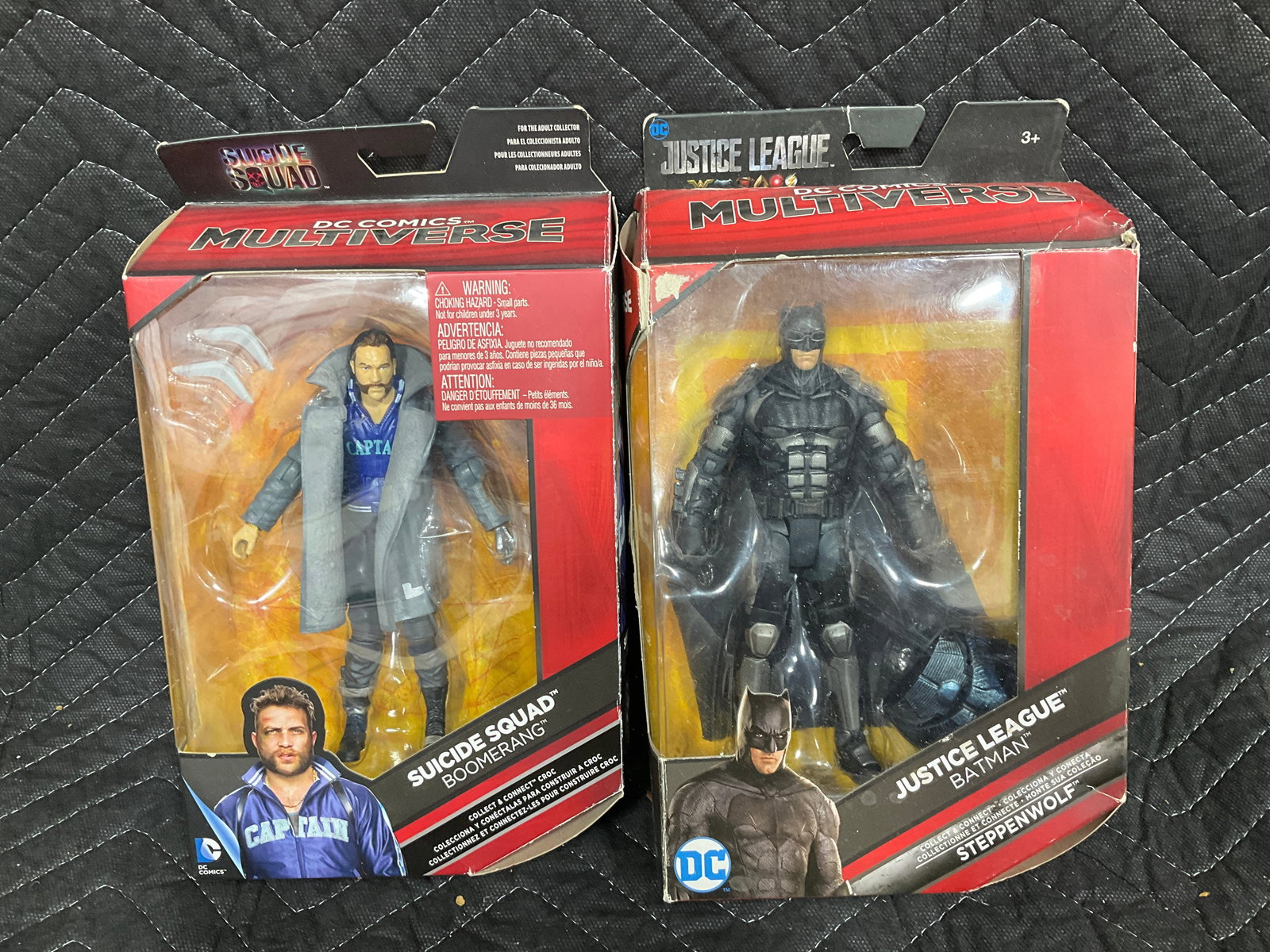 DC Comics Collectible Figures - Boomerang and Batman (1 of 1)