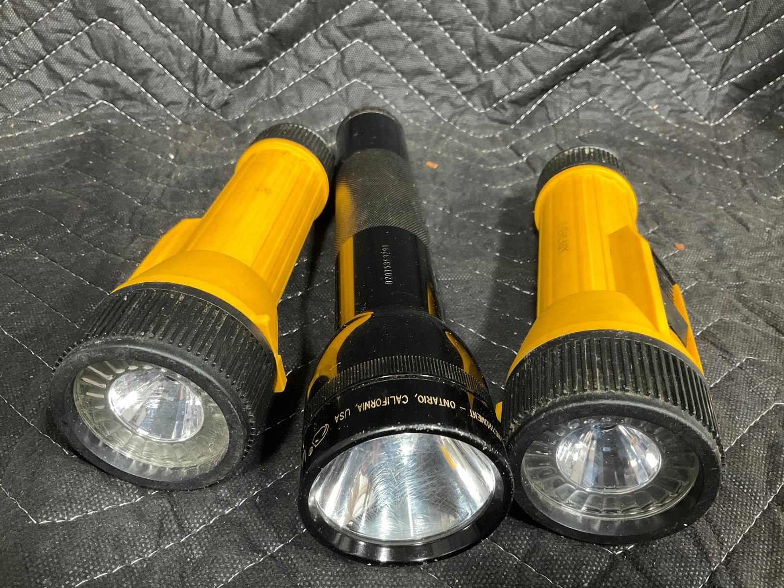 Vintage Flashlights (1 of 1)