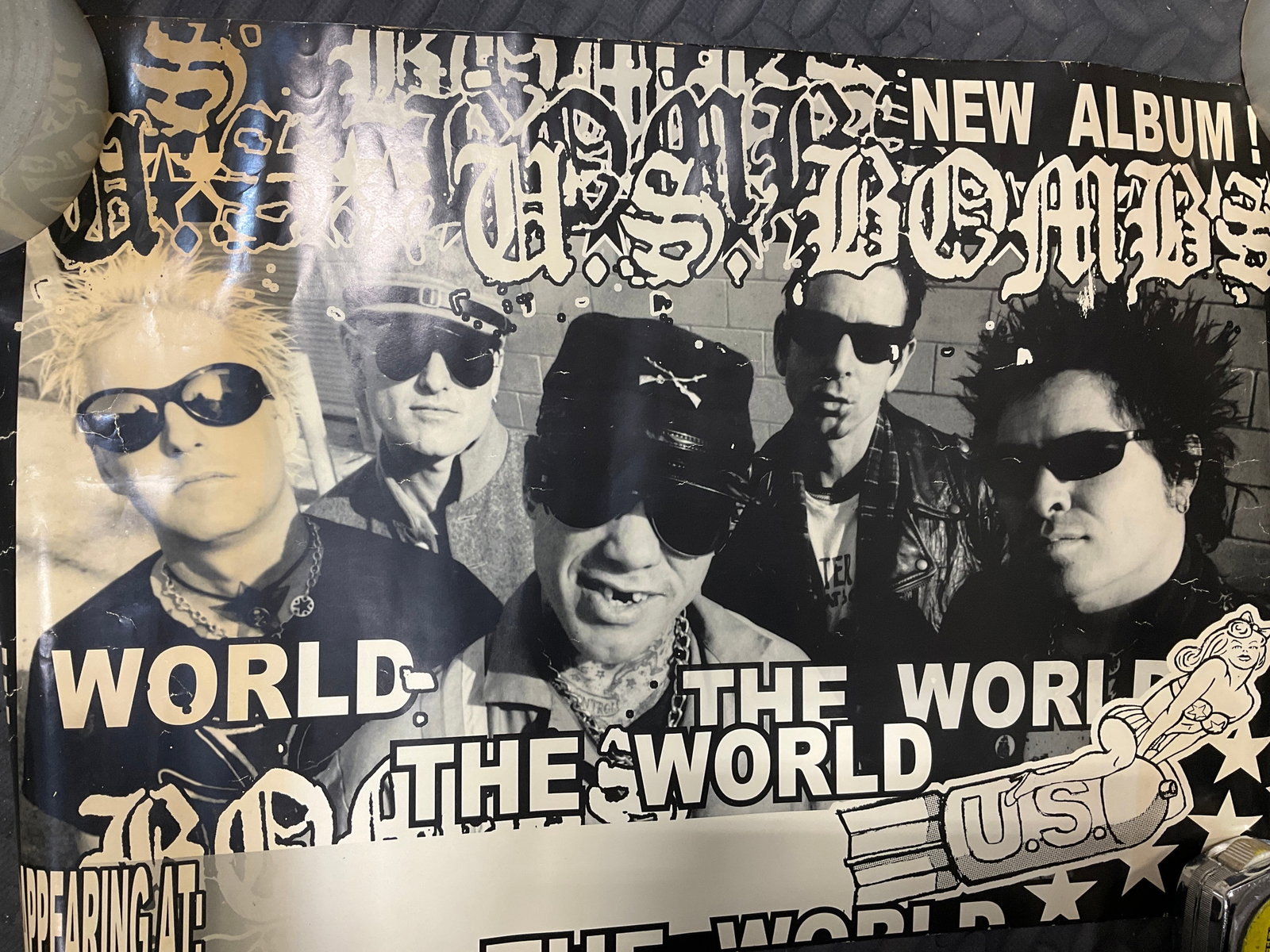 US Bombs Rock Poster (13inx18in): US Bombs Rock Poster (13inx18in)