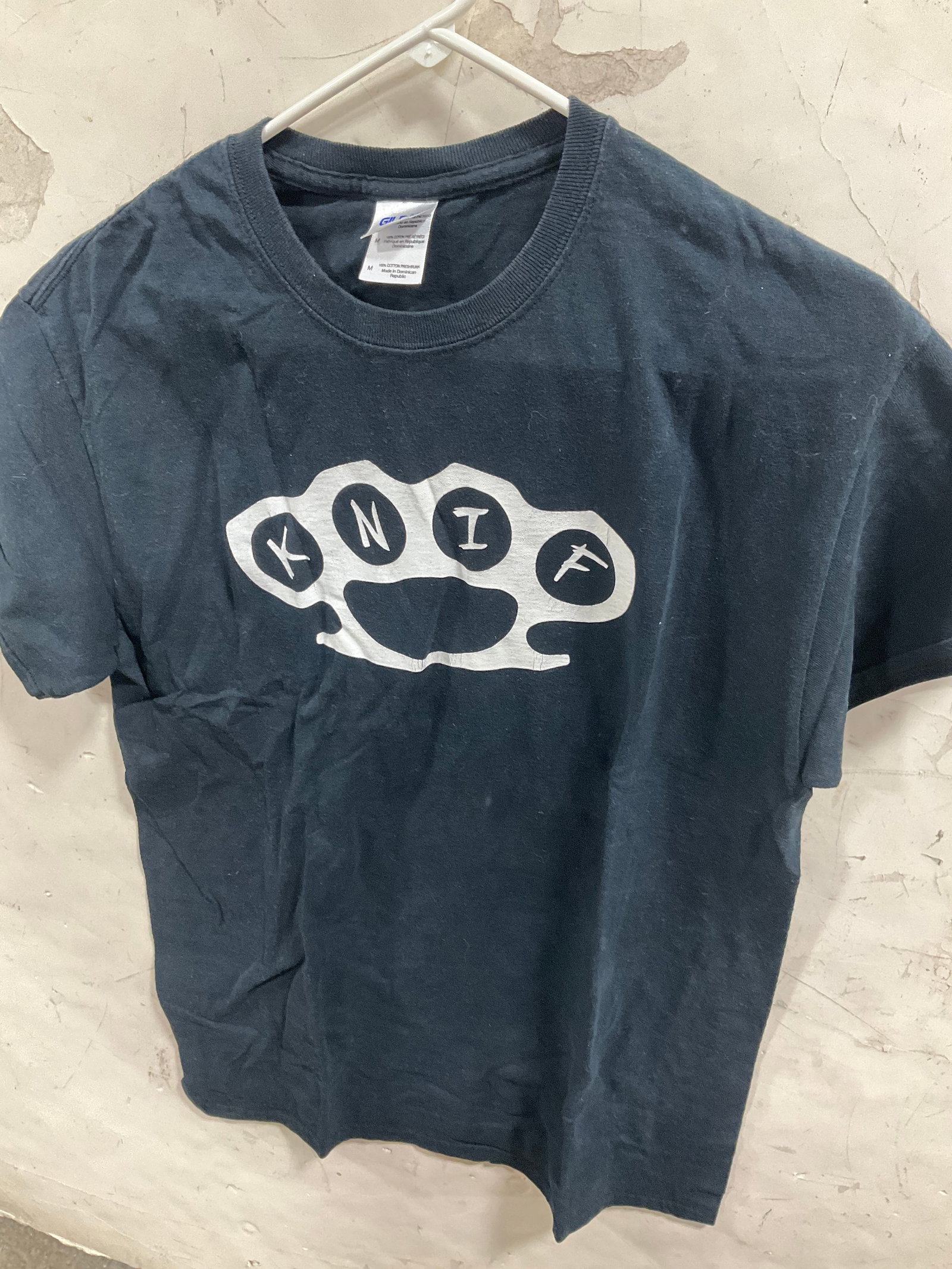 KNIF Brass Knuckles Tshirt (Size: M): KNIF Brass Knuckles Tshirt (Size: M)