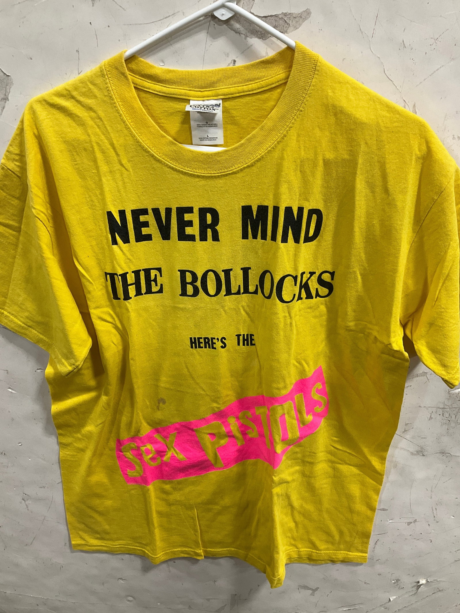 Sex Pistols Tshirt (Size: L): Sex Pistols Tshirt (Size: L)