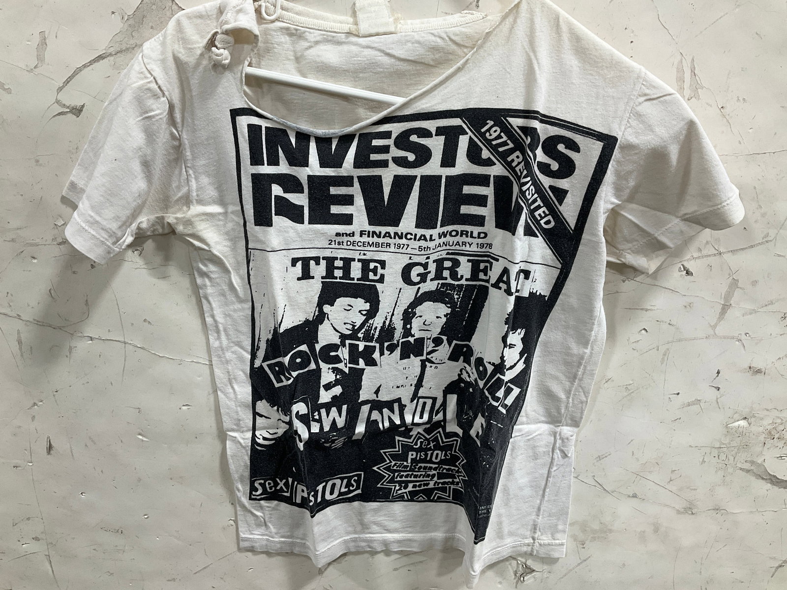 Sex Pistols Tshirt (no size): Sex Pistols Tshirt (no size)