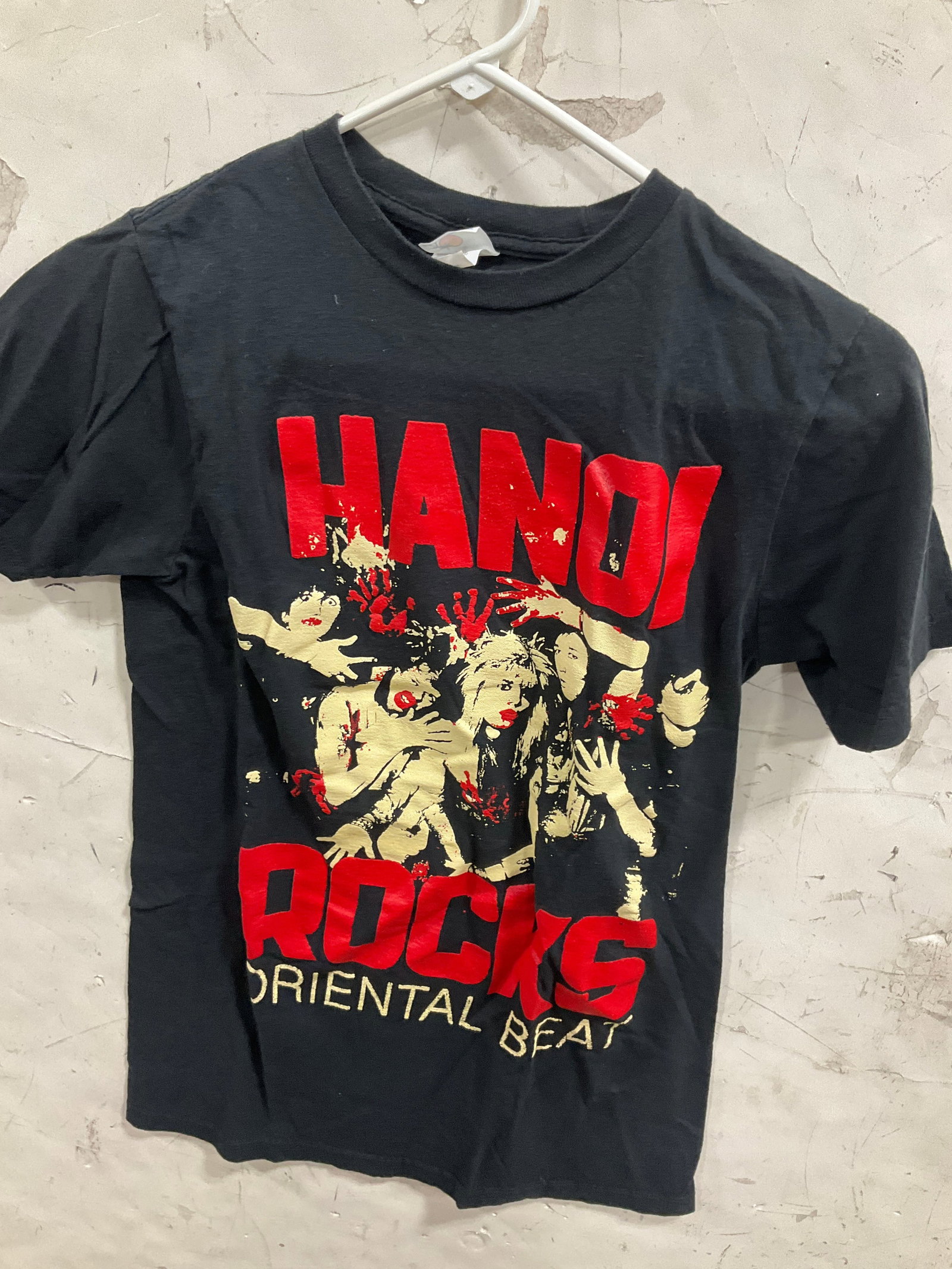 Hanoi Rocks Tshirt (Size: Small): Hanoi Rocks Tshirt (Size: Small)
