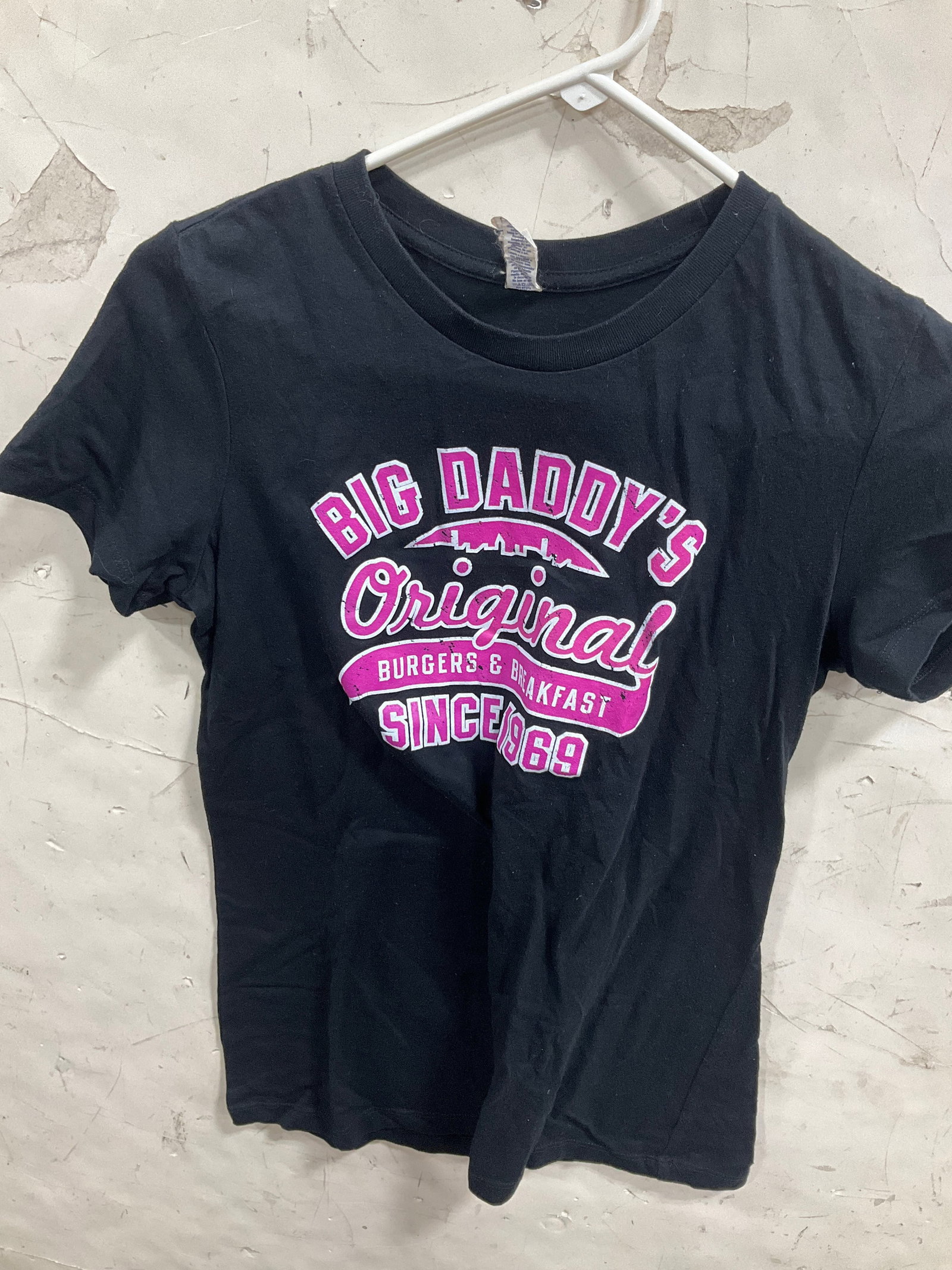 Big Daddys Original Tshirt (Size: L): Big Daddys Original Tshirt (Size: L)