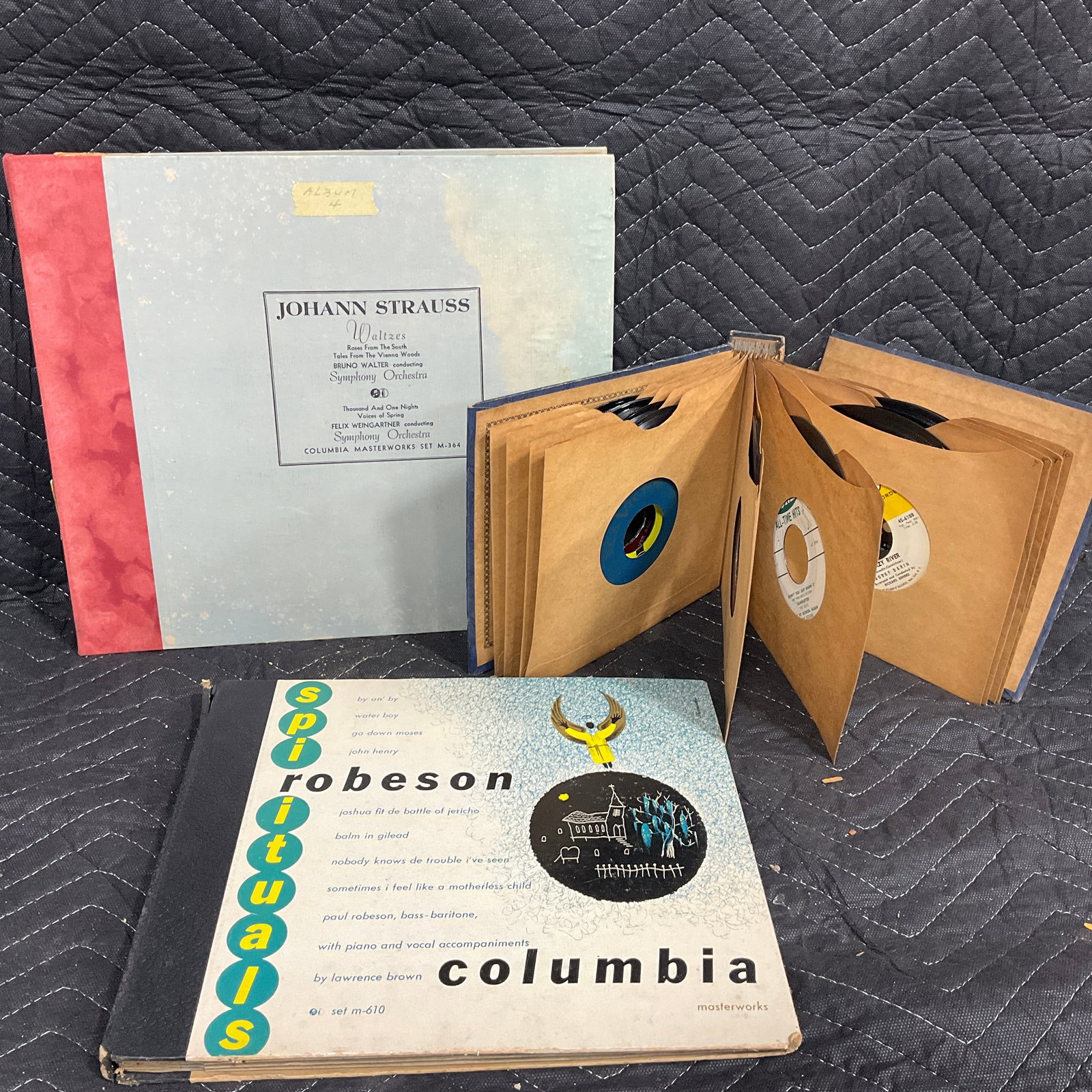 Vintage records and vintage 45s (1 of 1)