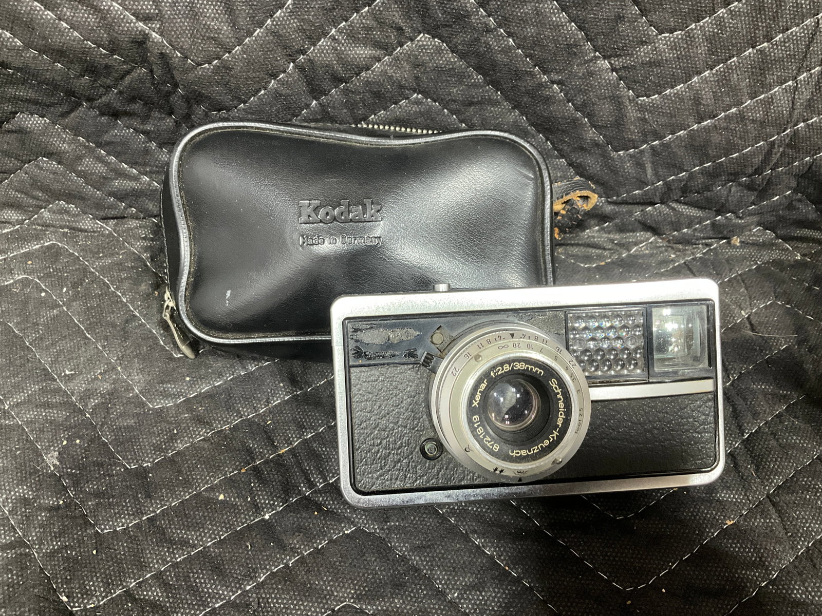 1960s vintage Kodak instamatic 500 camera featuring a Schneider Kreuznach Xenar 38mm f/2.8 lens with (1 of 1)