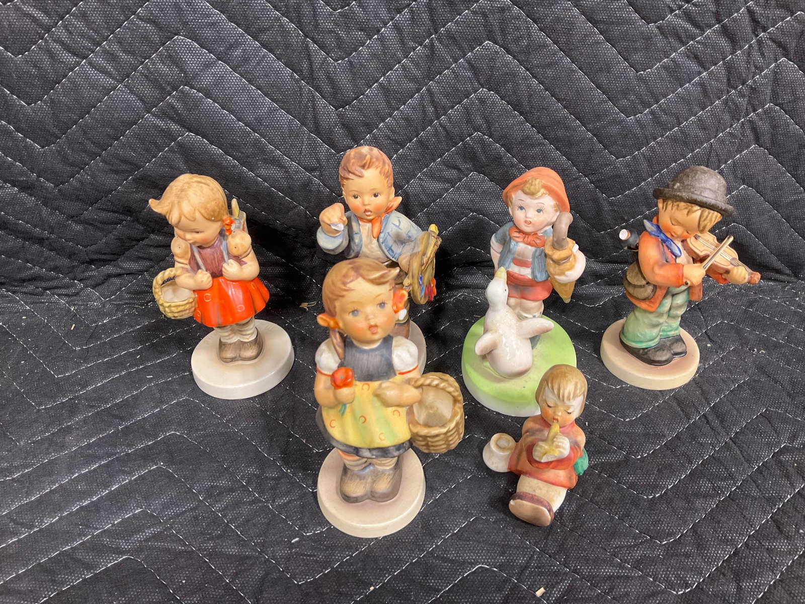 Goebel statues(most chipped-tallest 5.5in) (1 of 1)