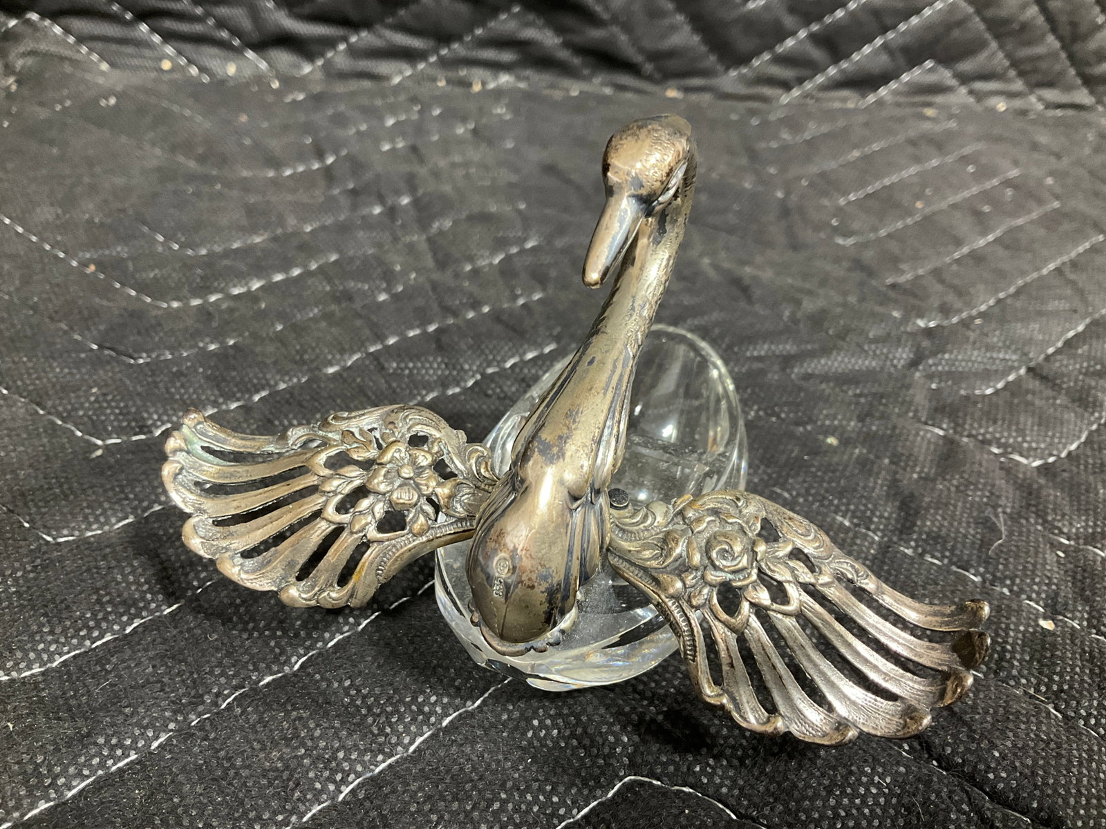 Vintage Sterling Silver and Crystal Swan Salt Dish (3in Tall): Vintage Sterling Silver and Crystal Swan Salt Dish (3in Tall)