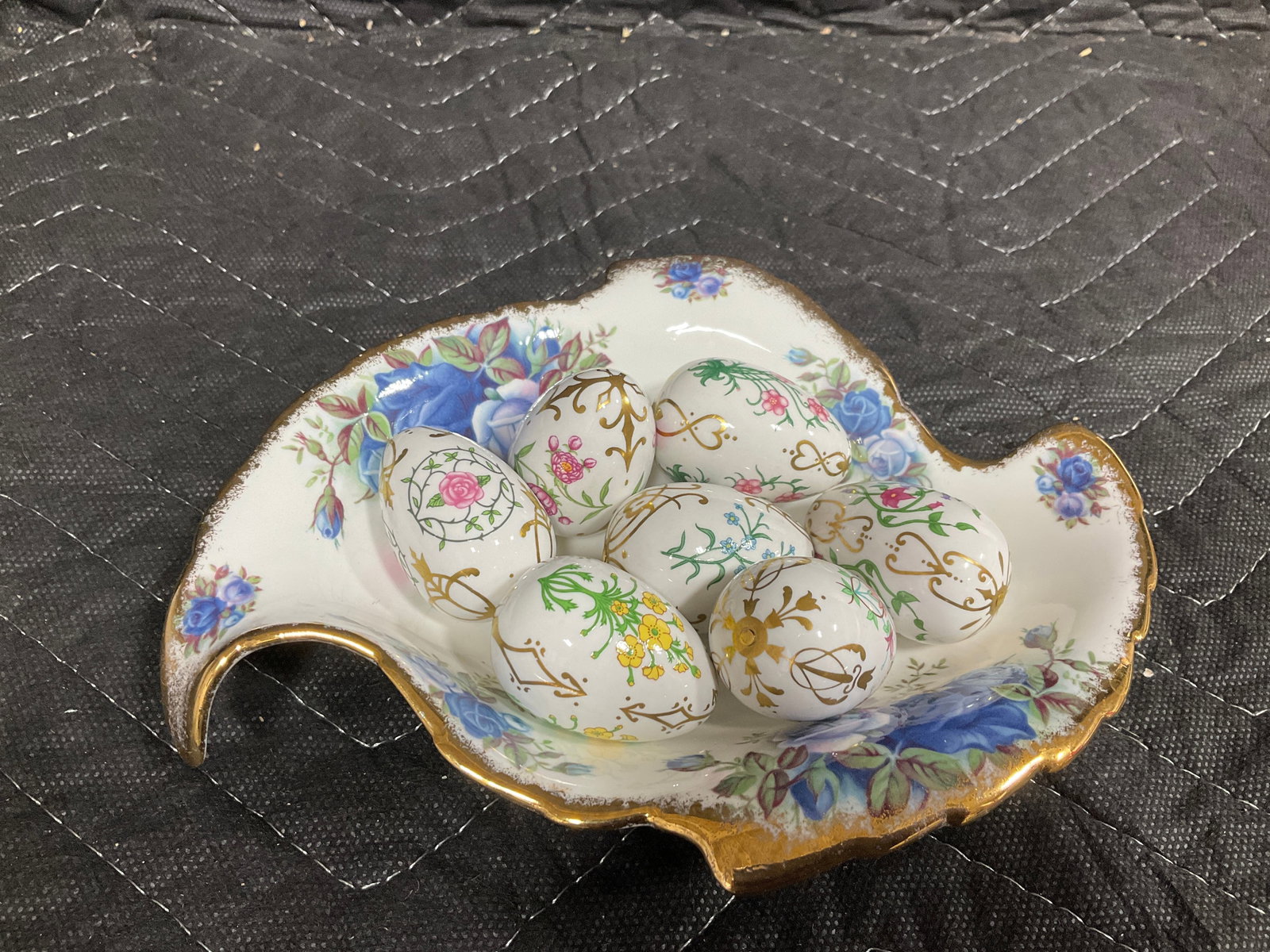 Royal Albert Ceramic Dish (7in Long), and Ceramic Eggs (1 of 1)