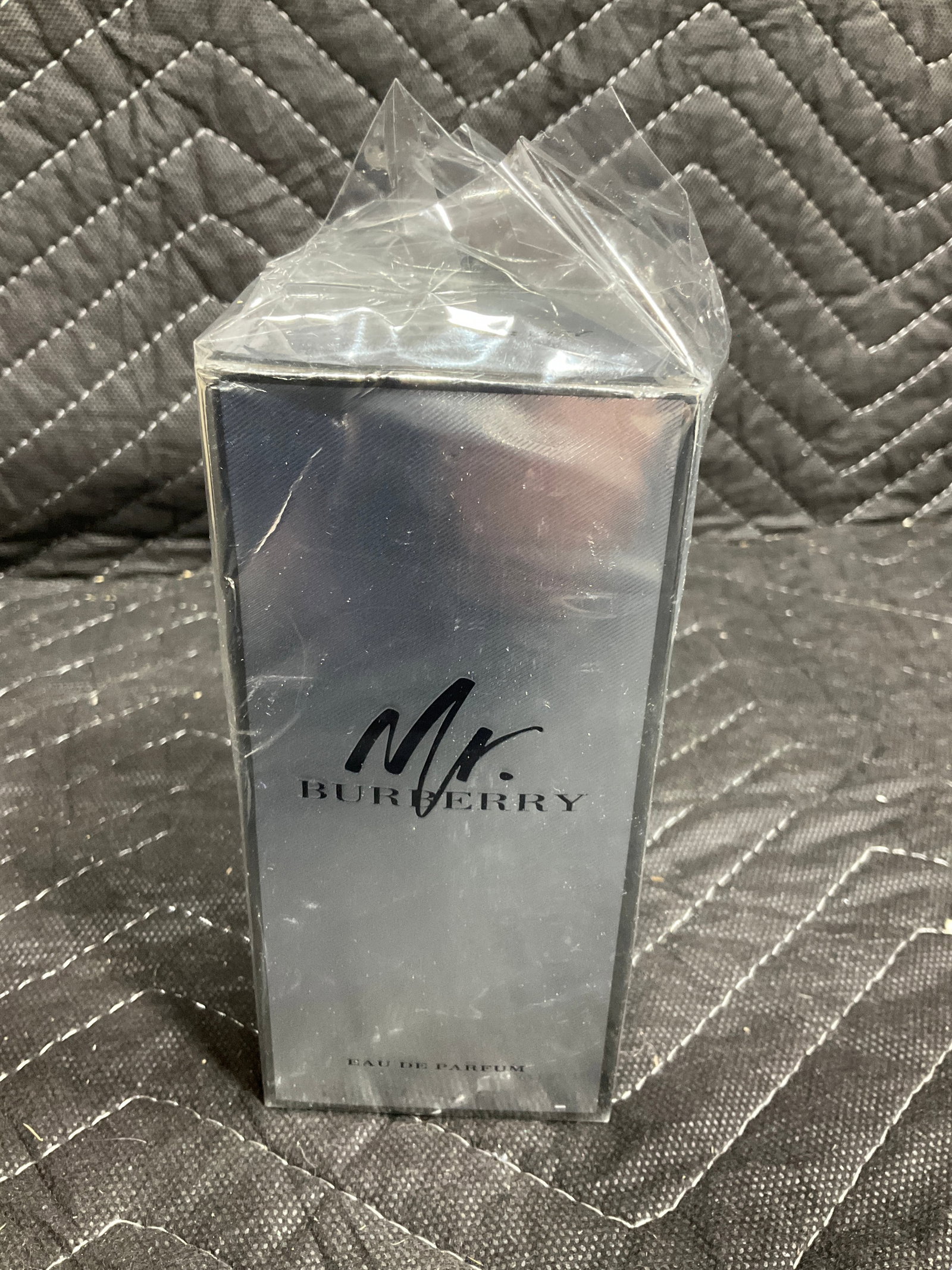 Burberry Parfum Spray *sealed*: Burberry Parfum Spray *sealed*