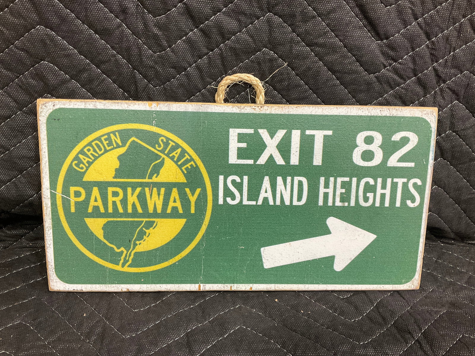 Wooden Garden State Parkway Sign Decor (6inx12in): Wooden Garden State Parkway Sign Decor (6inx12in)