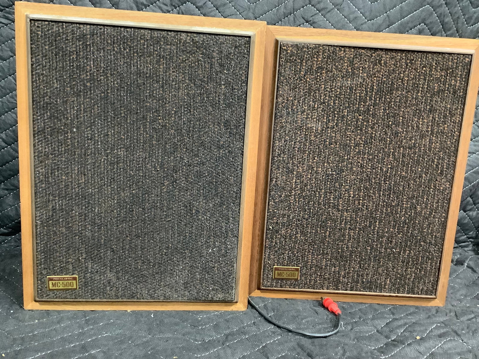 Realistic Speakers (Model: MC-500): Realistic Speakers (Model: MC-500)