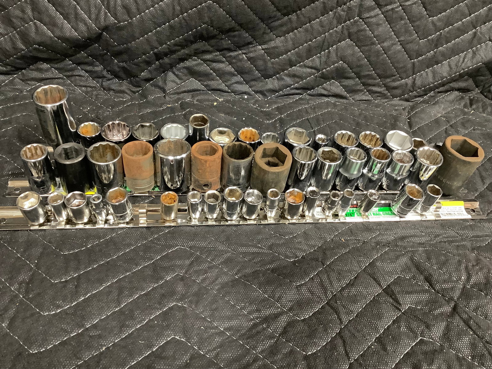 Metal Socket Organizers (1 of 1)