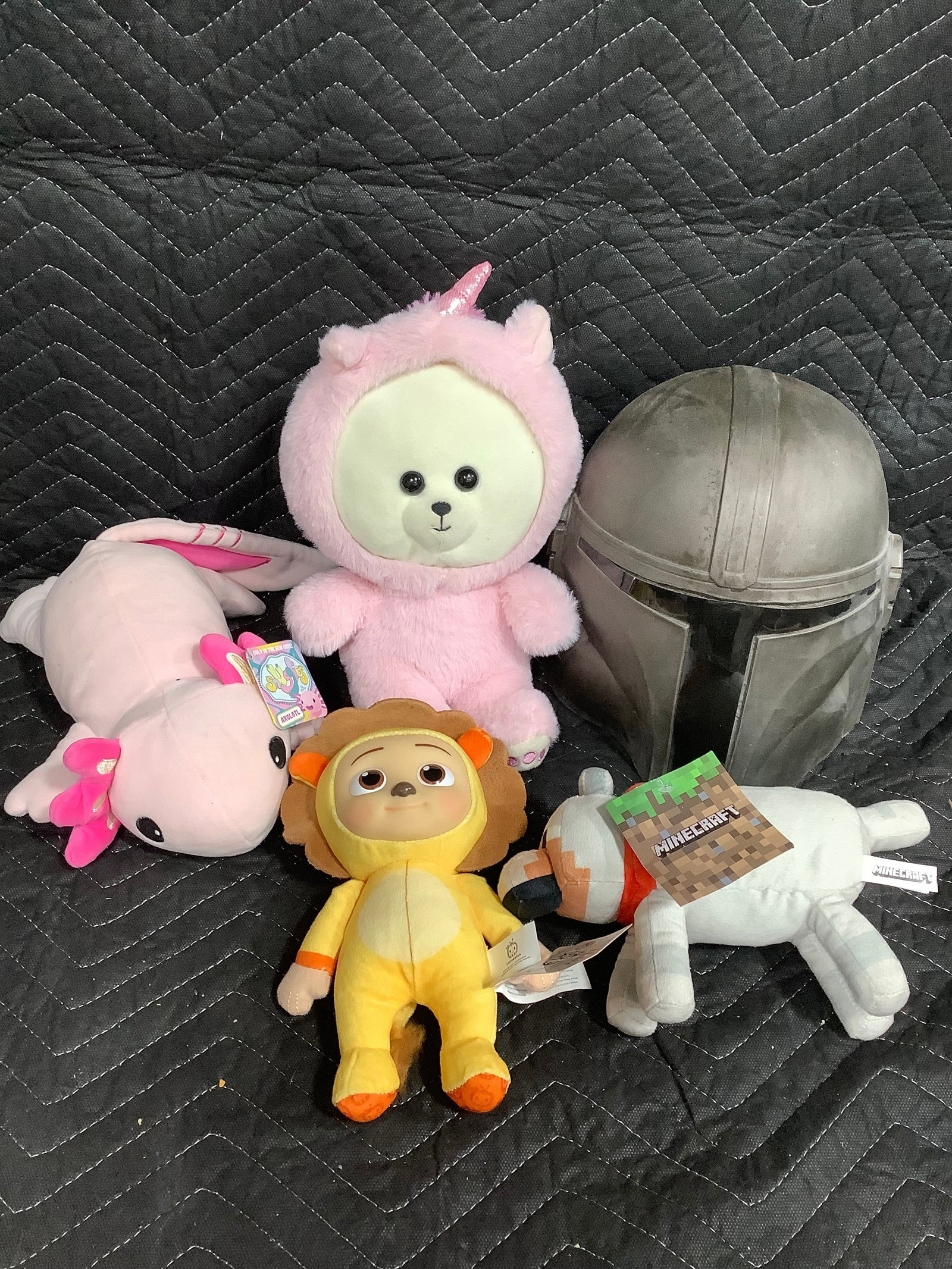 Plush dolls (Minecrat, Cocomelon, etc.) (1 of 1)
