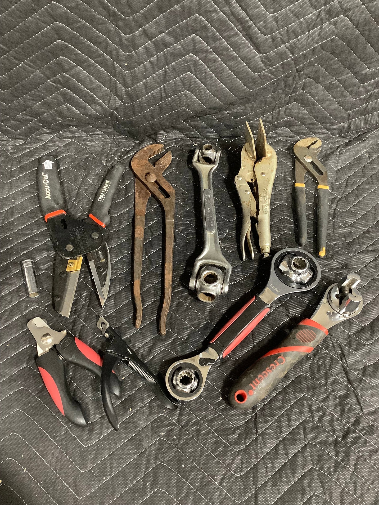Various tools: Various tools