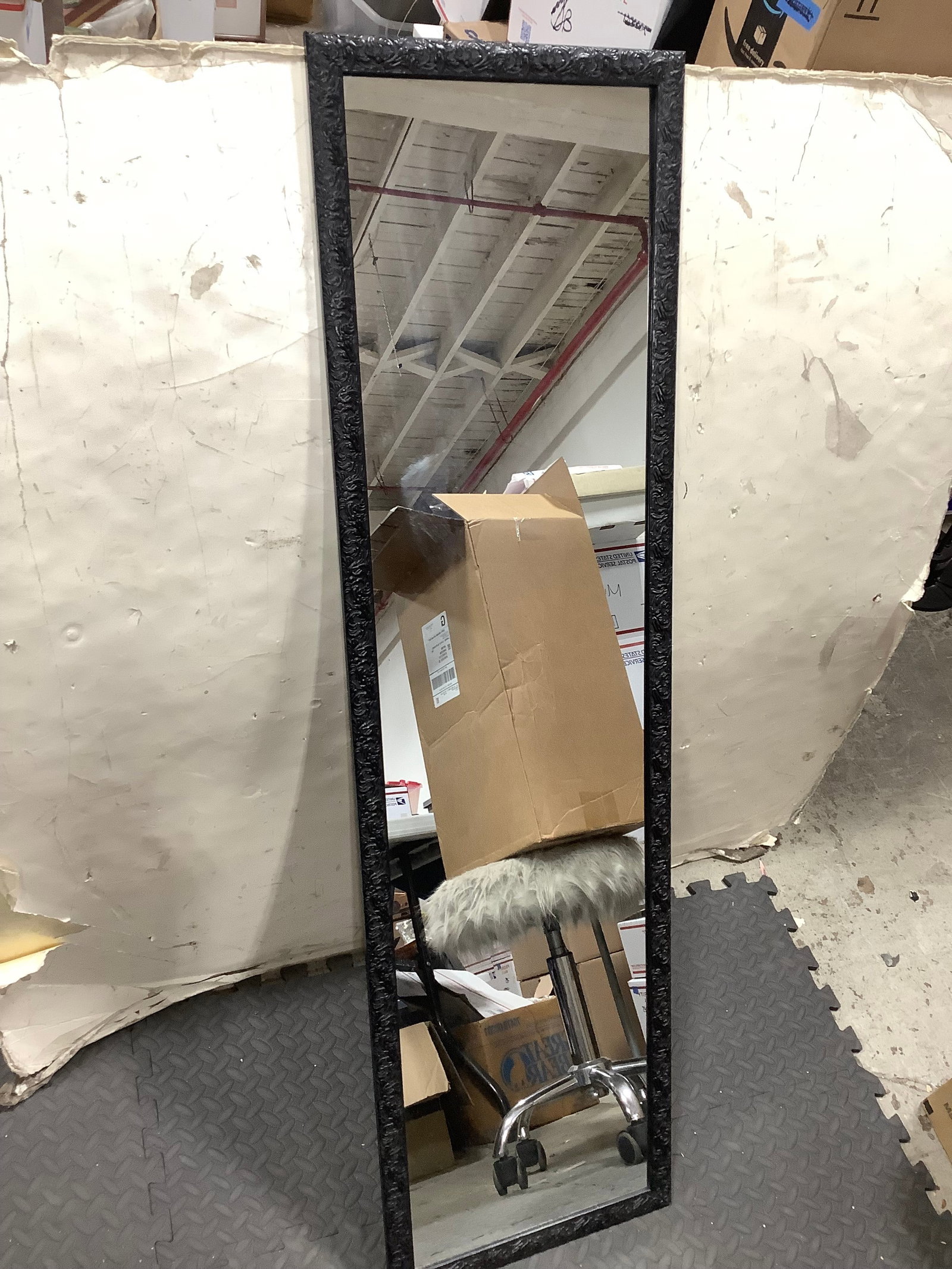 Leonessa Ornate gloss black mirror(14inx50in) (1 of 1)