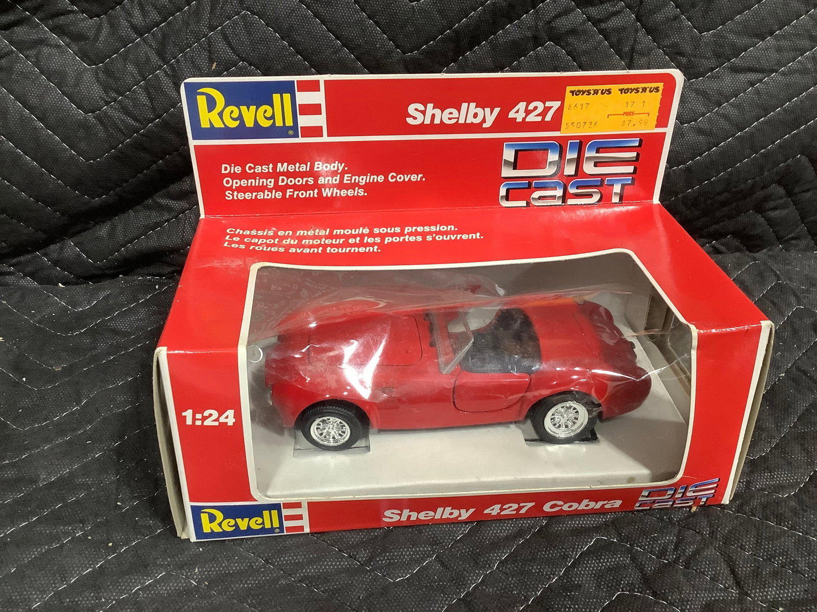 1:24 Shelby 427 Cobra collectible*new in box* (1 of 1)