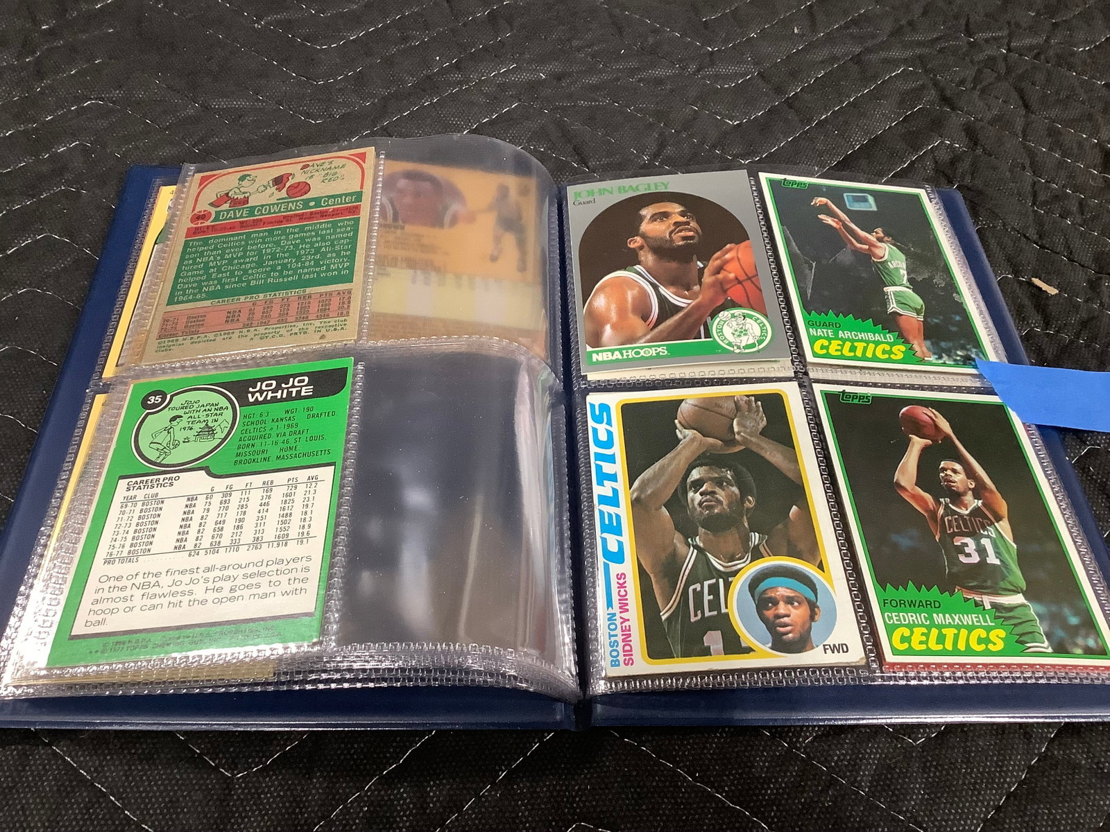 Sports cards in collector sheet book: Sports cards in collector sheet book