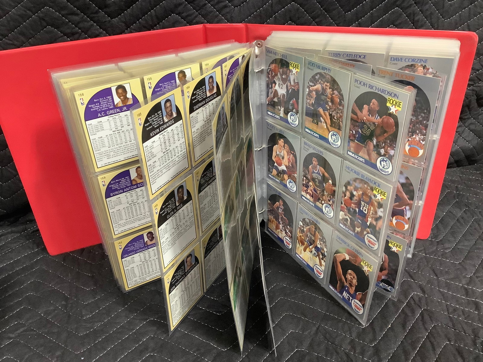 NBA Hoops Collector album (1 of 1)